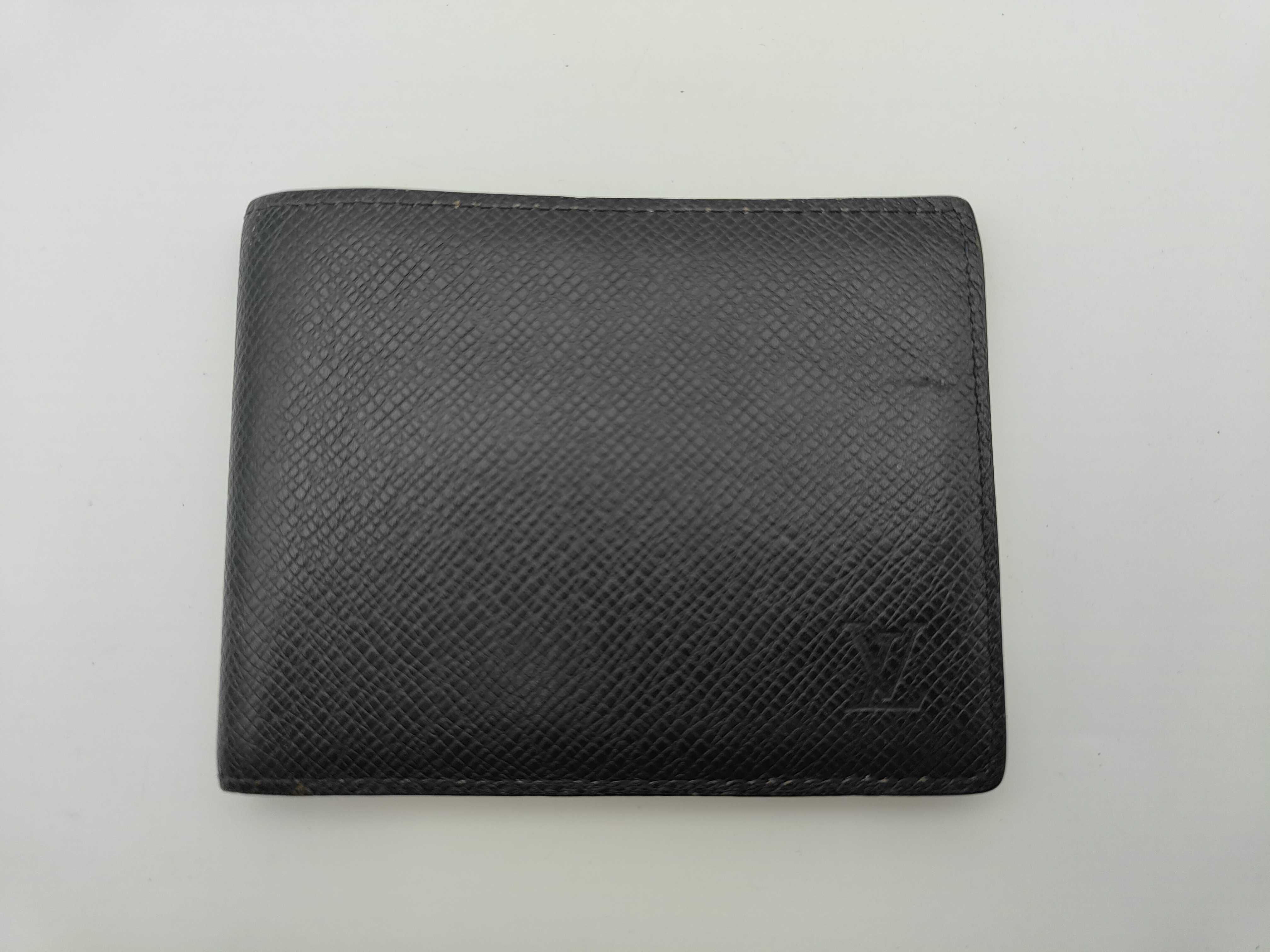Taiga Bi-fold Wallet