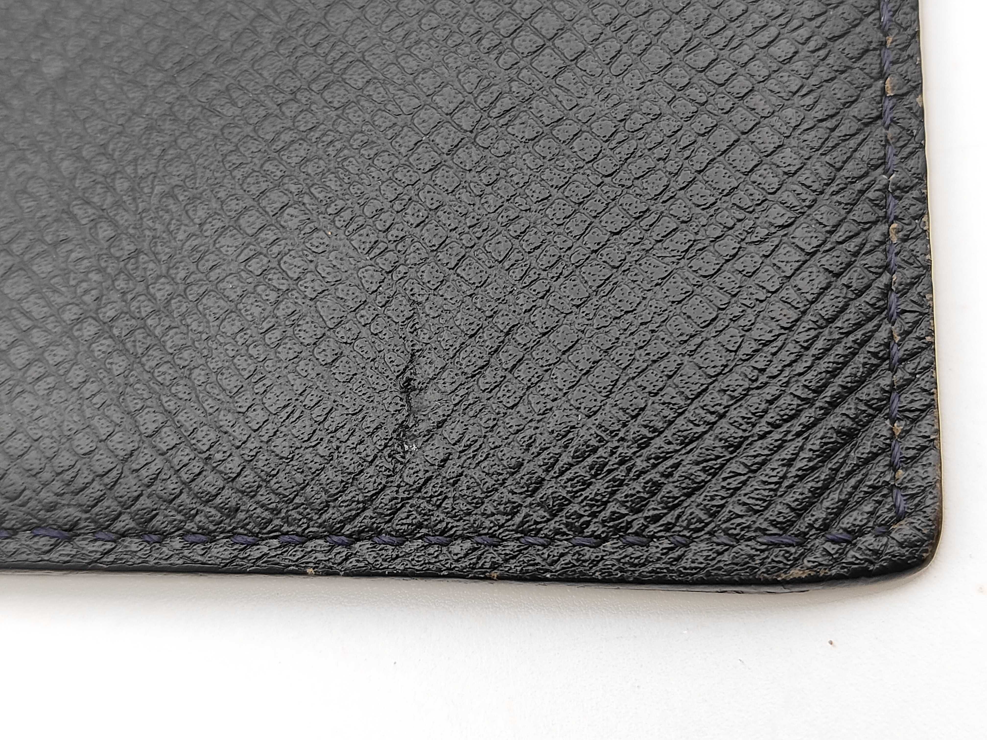 Taiga Bi-fold Wallet — view 9