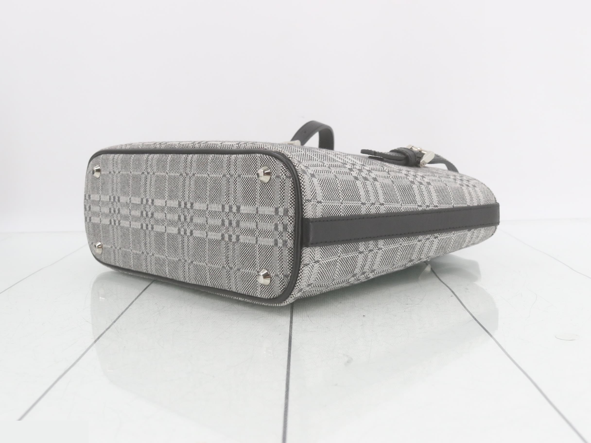 Other line bags/handbags — view 6