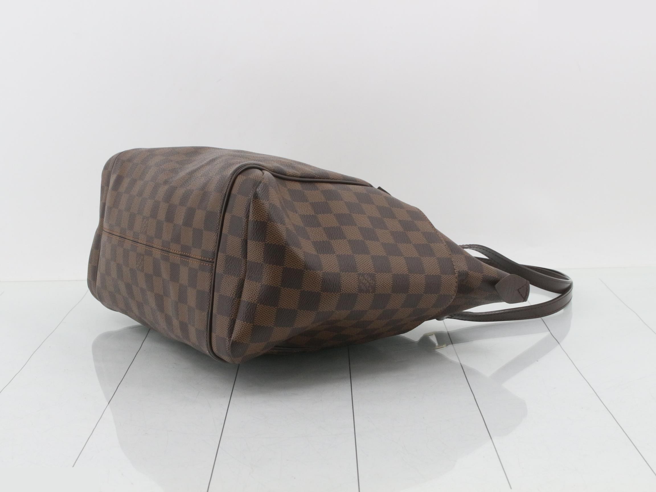 Damier Totally MM Tote Bag — view 6