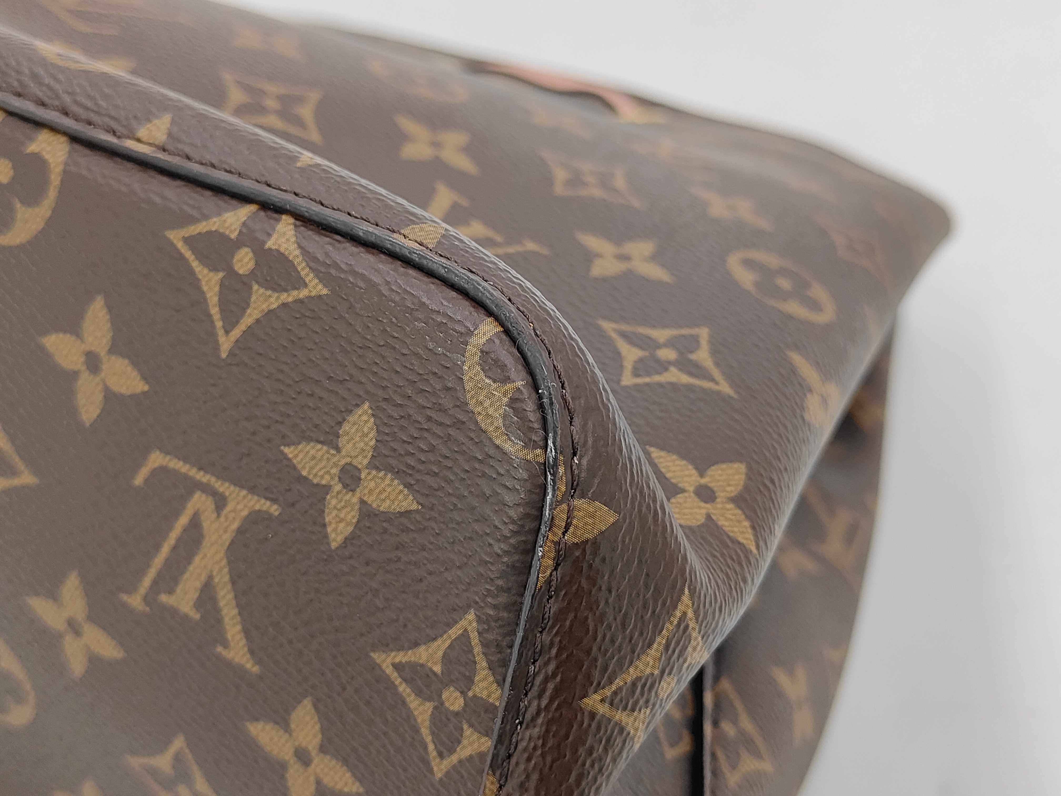 Monogram NeoNoe M44022 Shoulder Bag — view 3