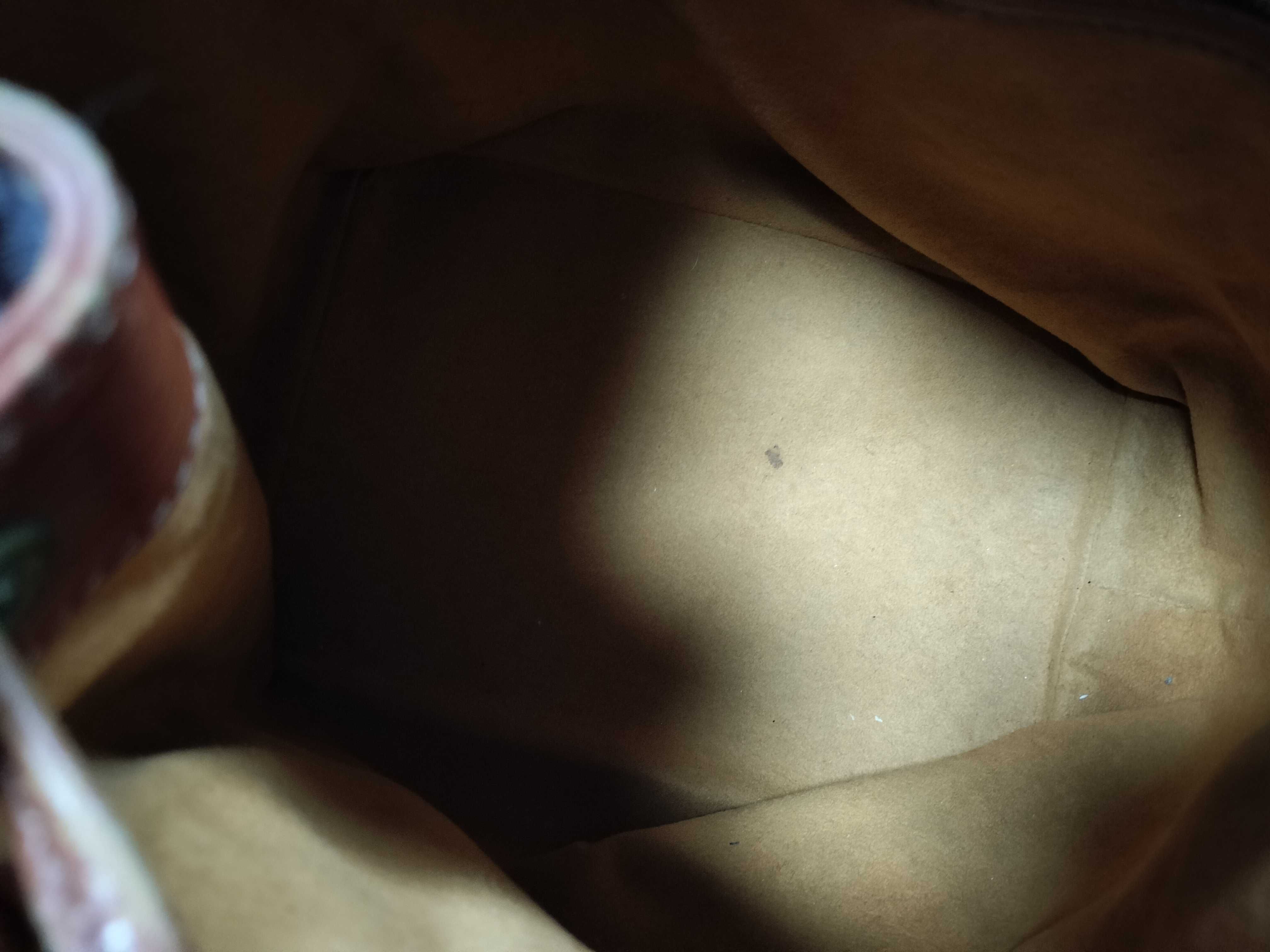 Epi Petit Noé Shoulder Bag — view 10