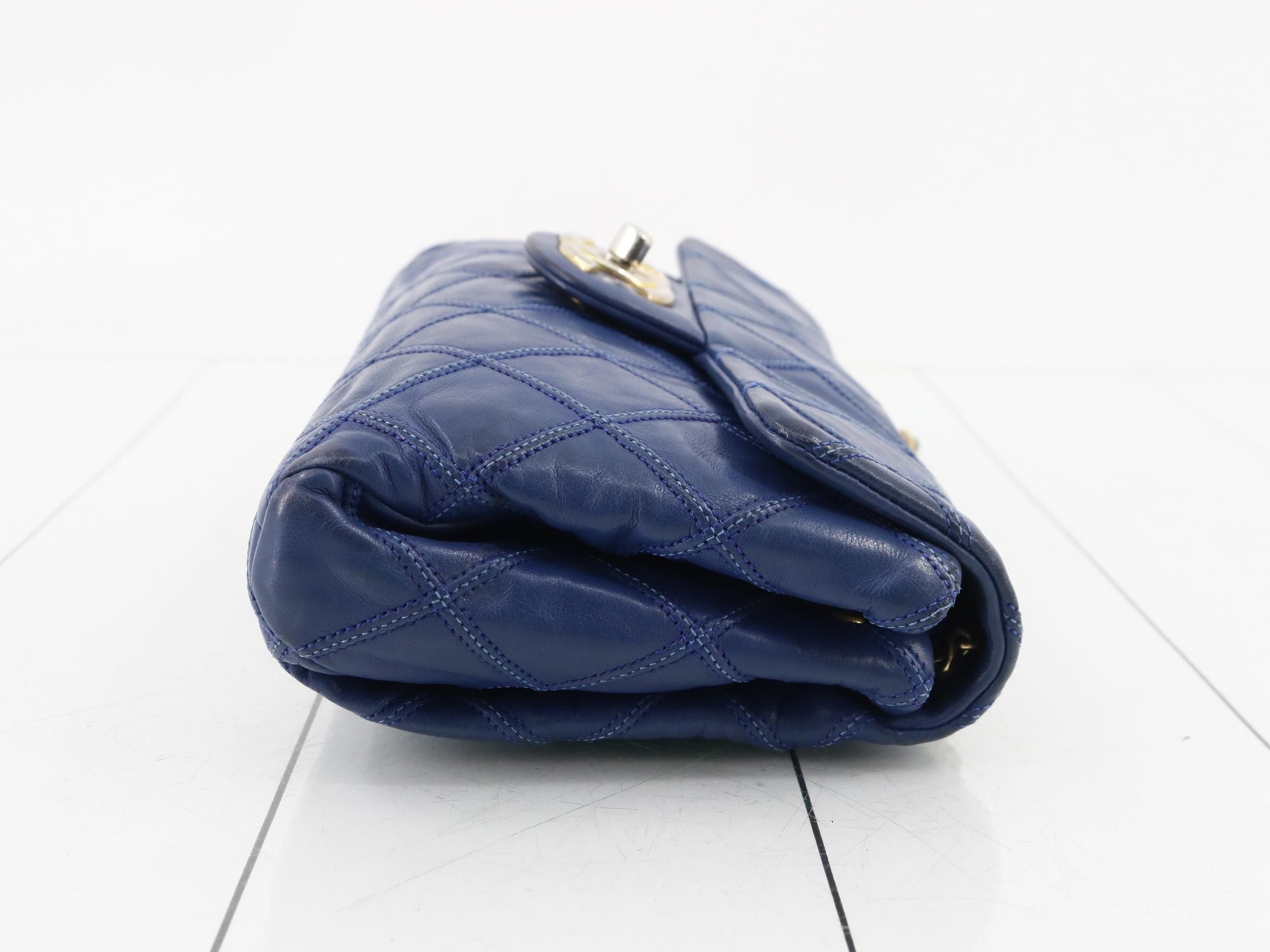 Icon Series (Bags) - Chain Shoulder Bag — view 3