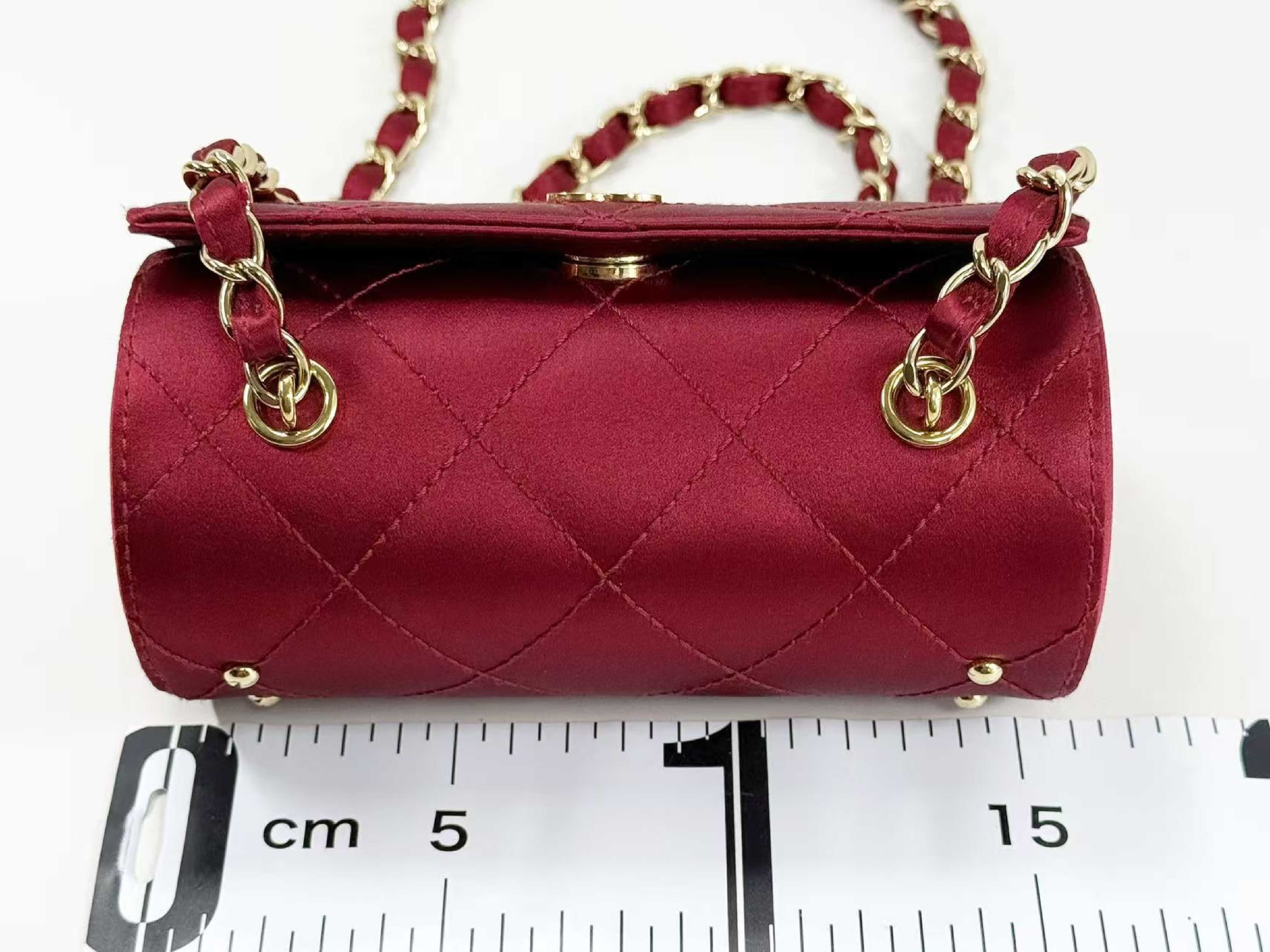 Matelassé Barrel Bag, Satin, Wine Red, Vintage, W16/H8/D8cm (approx.), Serial Number 9-series, [Box, Dust Bag, and Seal Included], Gold Hardware, Shoulder Bag, 9318971 — view 6