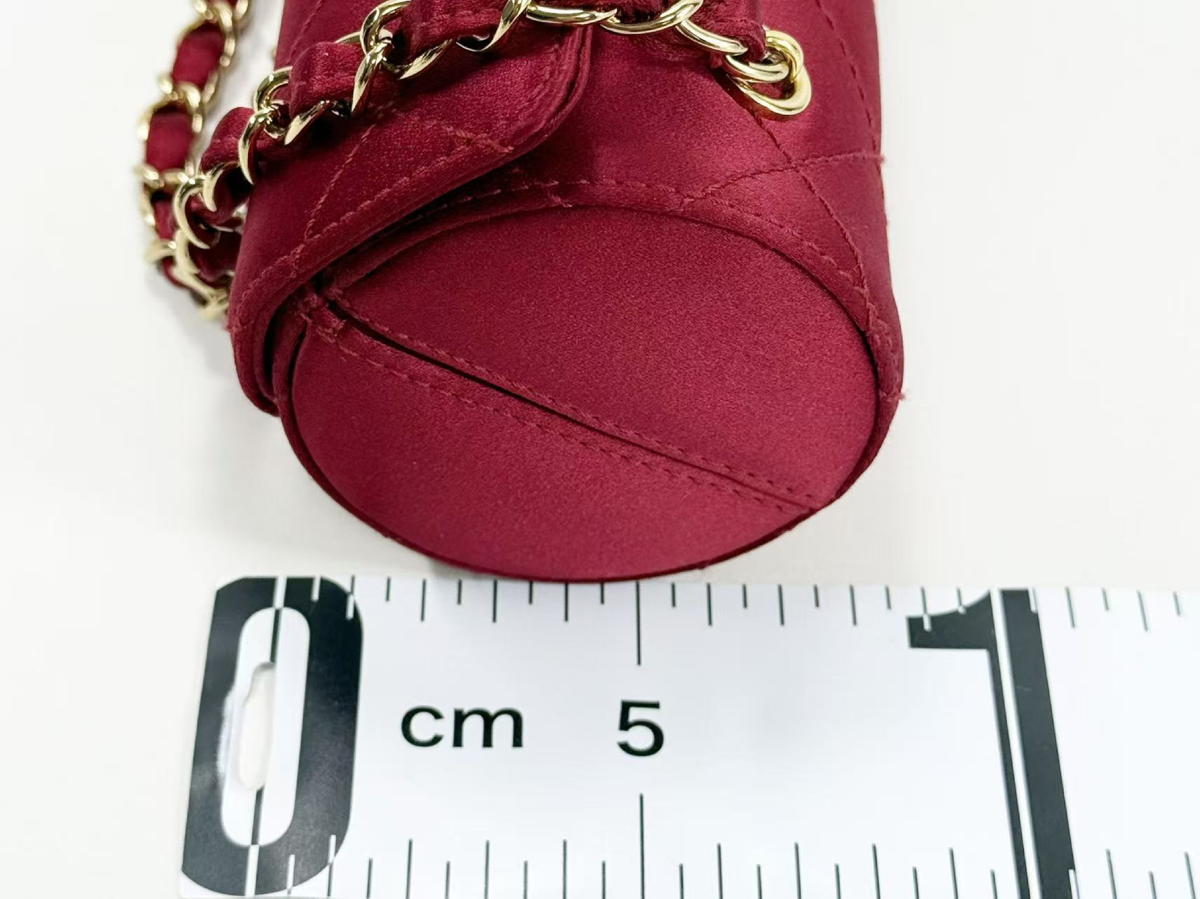 Matelassé Barrel Bag, Satin, Wine Red, Vintage, W16/H8/D8cm (approx.), Serial Number 9-series, [Box, Dust Bag, and Seal Included], Gold Hardware, Shoulder Bag, 9318971 — view 7