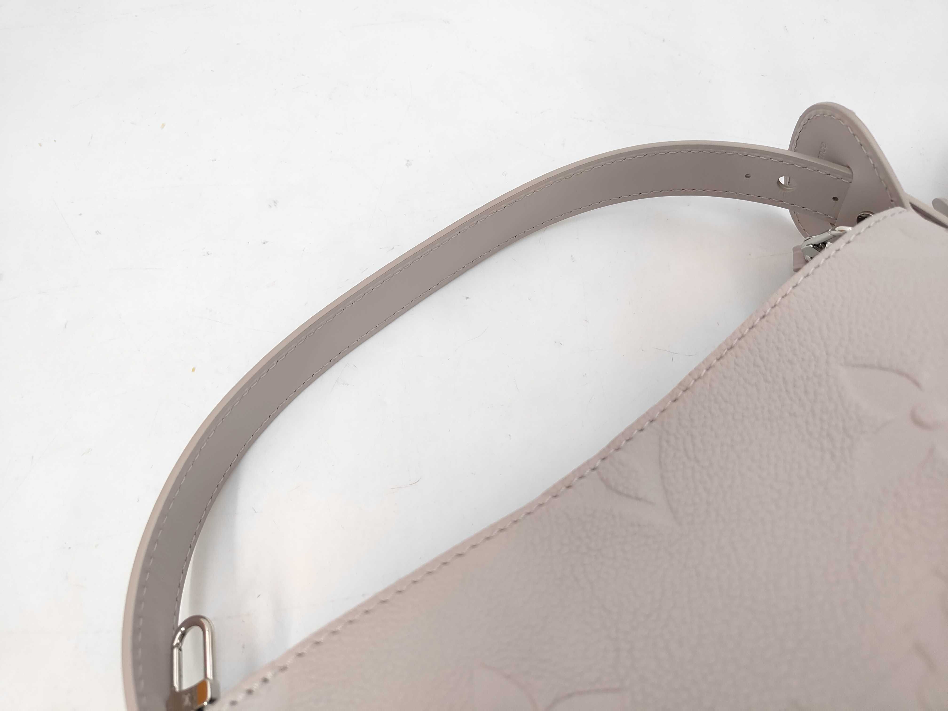 Monogram Empreinte All-in BB Bloom Grey Empreinte Leather Shoulder Bag — view 5