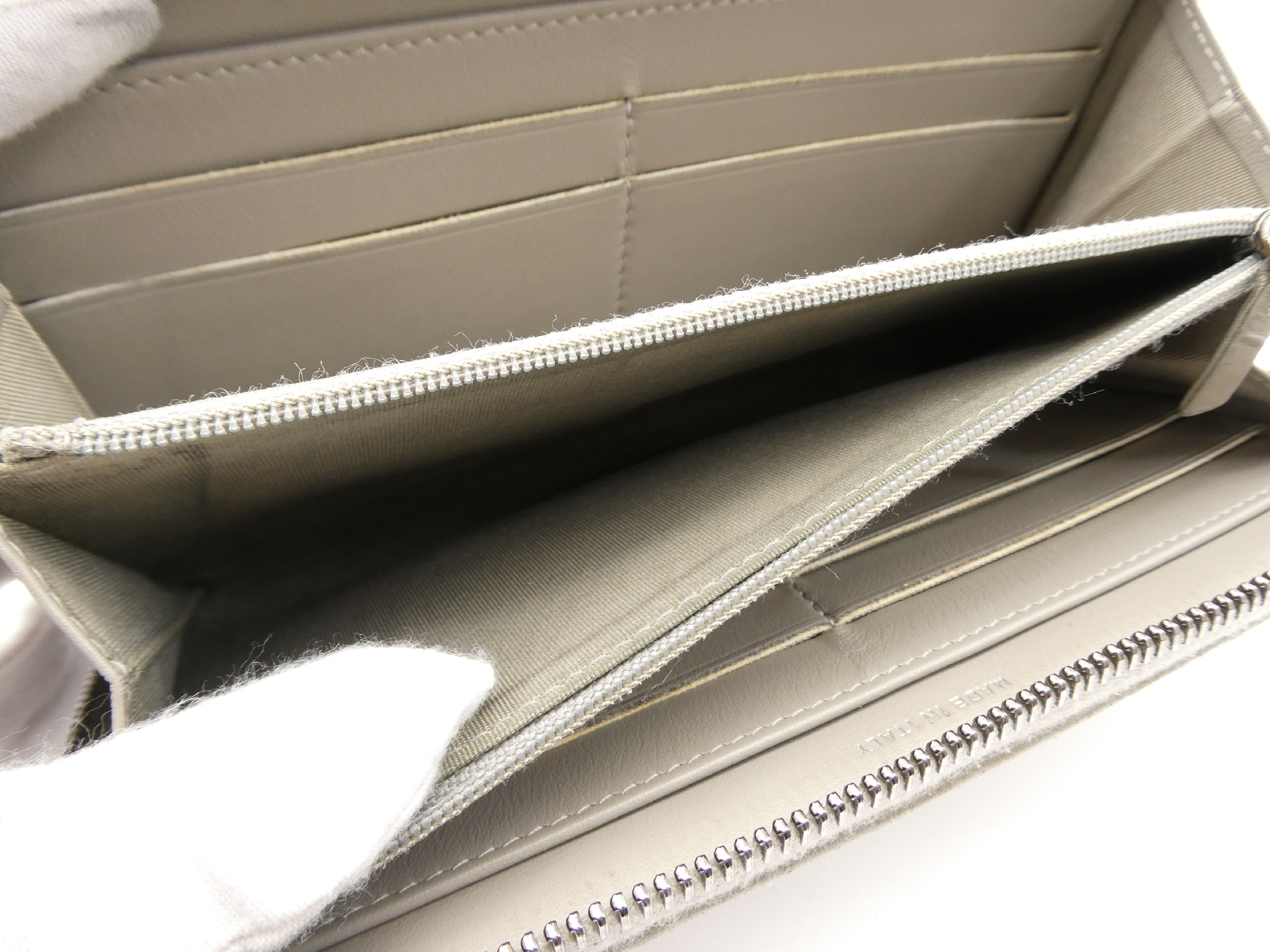 Chevron Coco Mark Round Zip Wallet — view 8