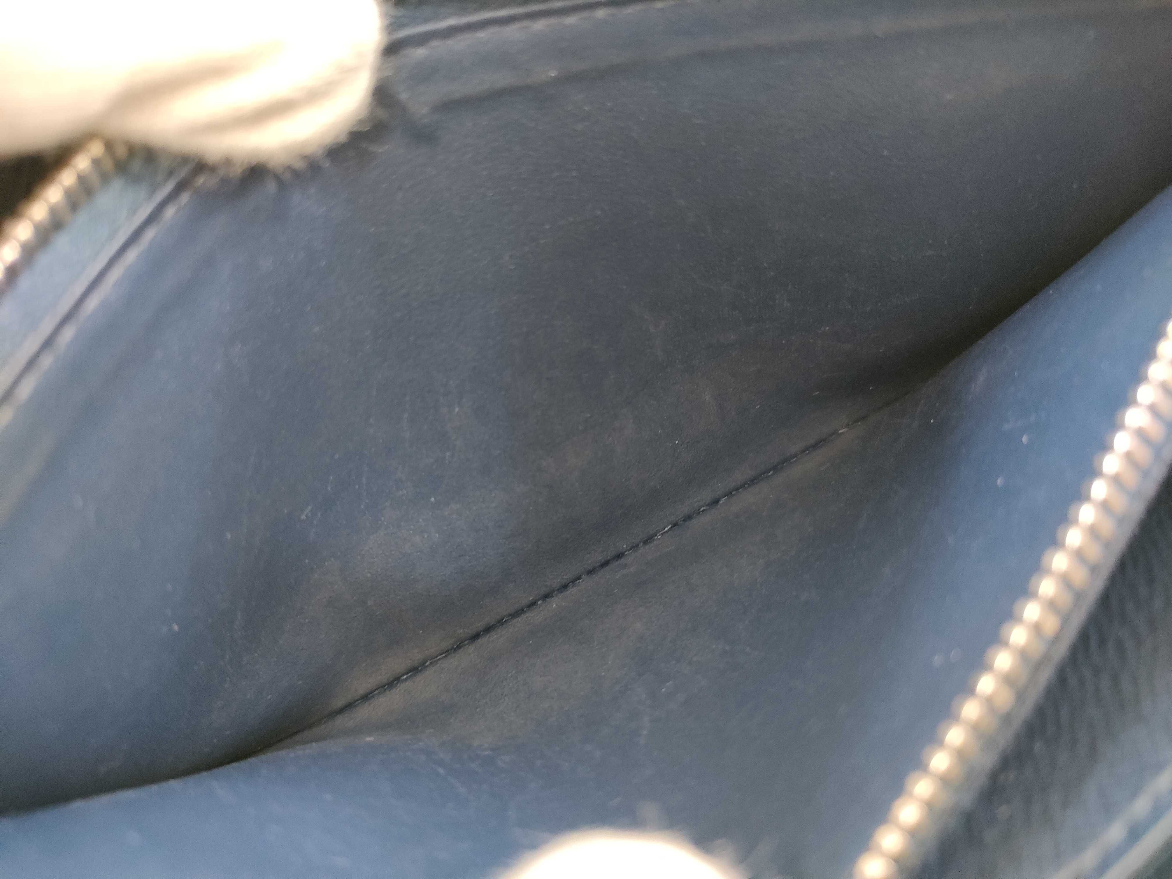 Epi Zippy Wallet Round Zipper Wallet — view 12