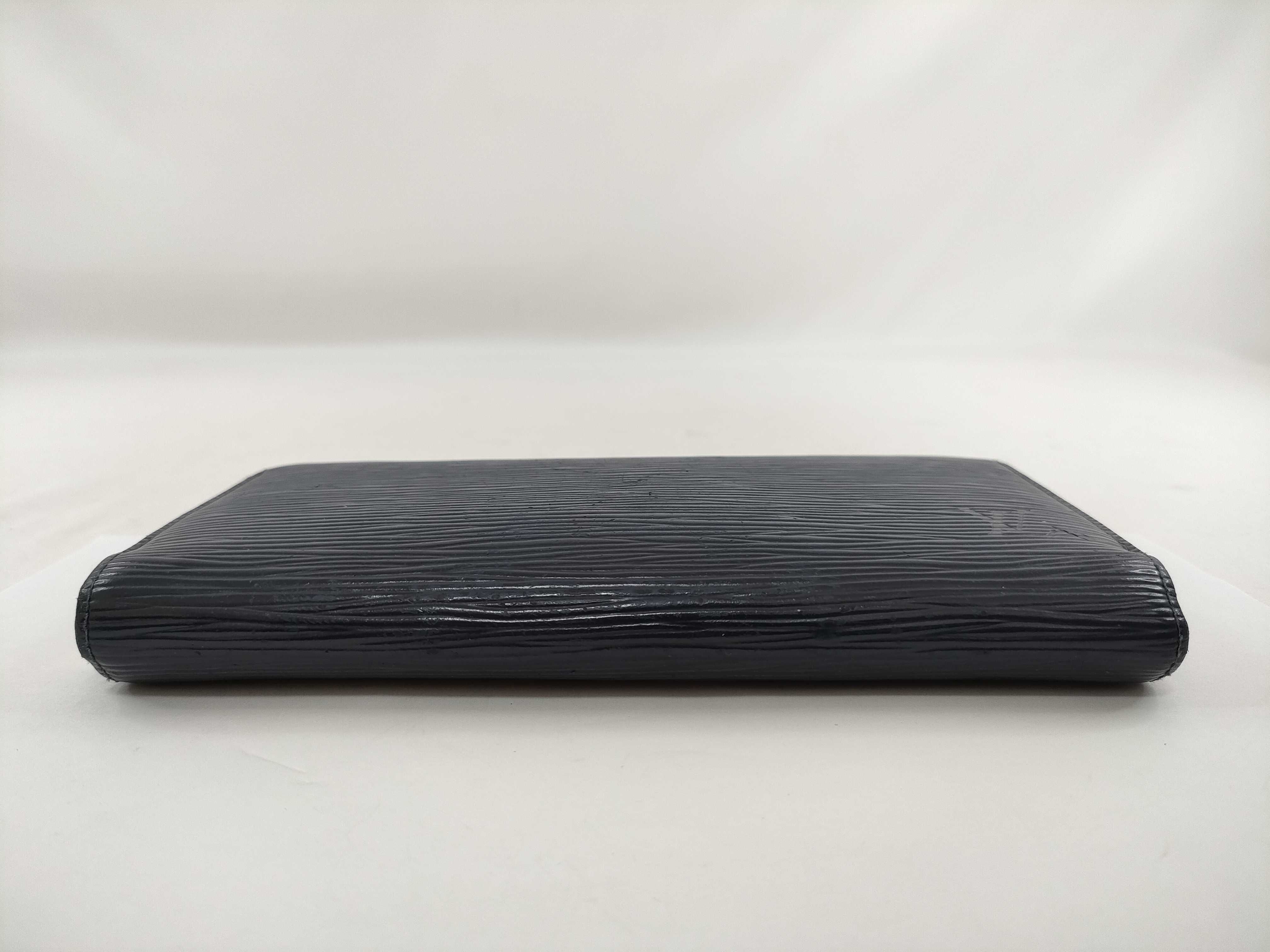 Epi Zippy Wallet Round Zipper Wallet — view 3