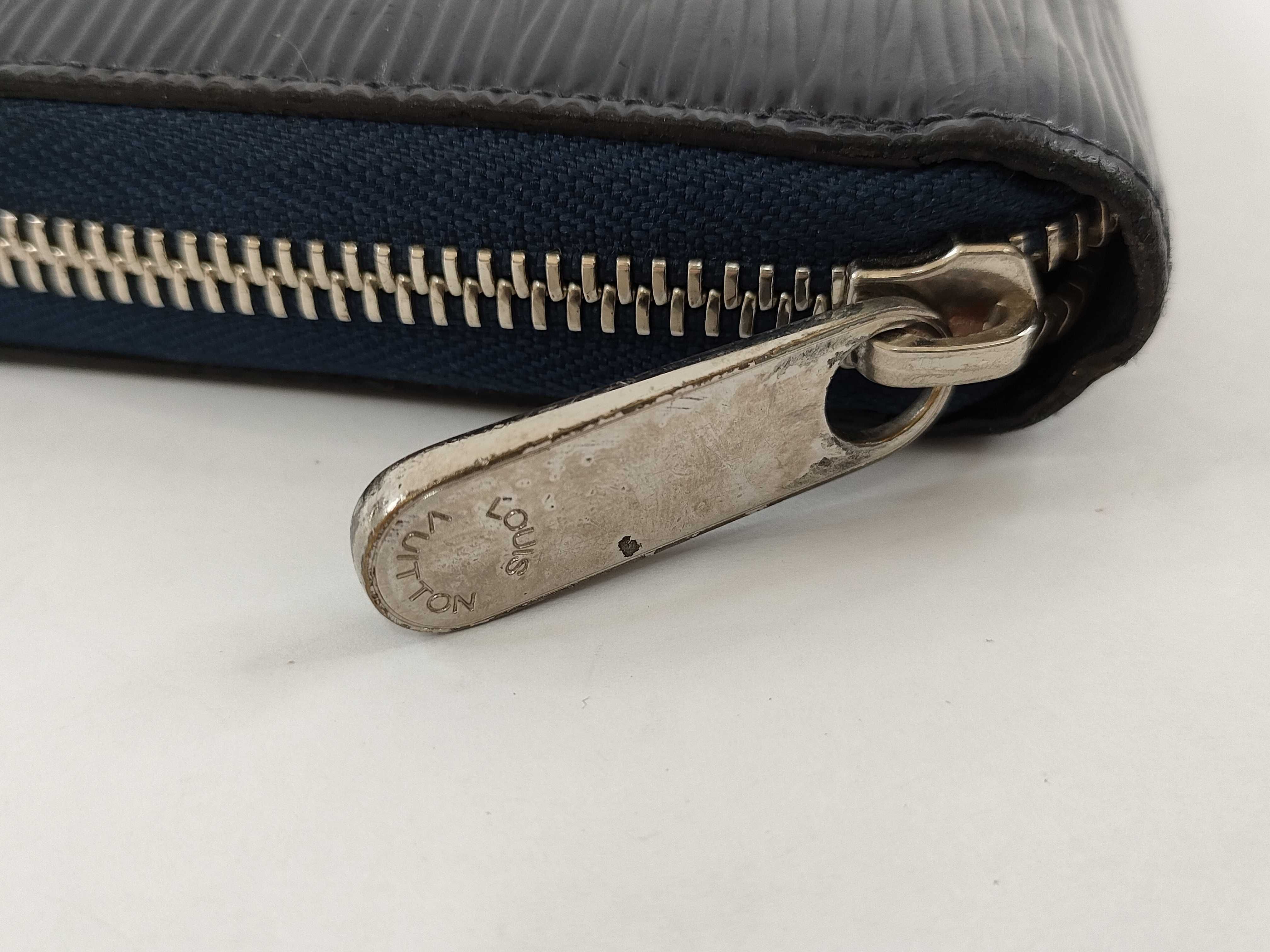 Epi Zippy Wallet Round Zipper Wallet — view 6
