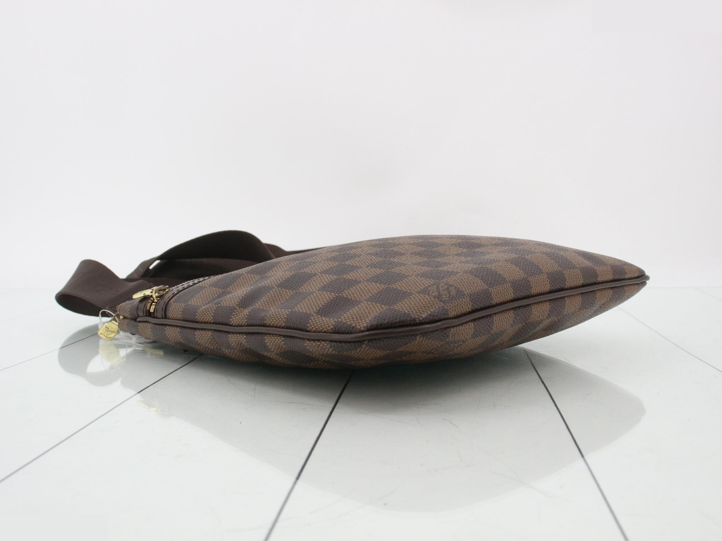 Damier Pochette Bosphore Shoulder Bag — view 5
