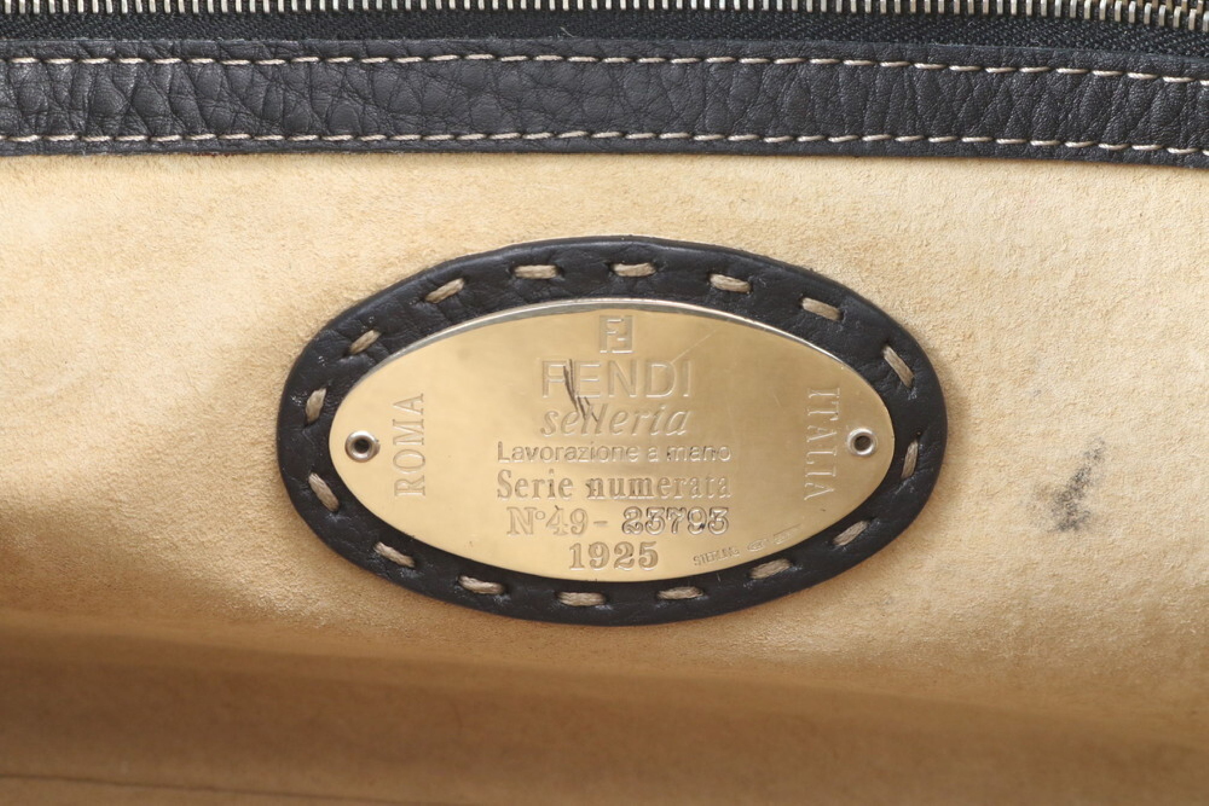 Mamma Baguette Selleria Leather Shoulder Bag — view 8