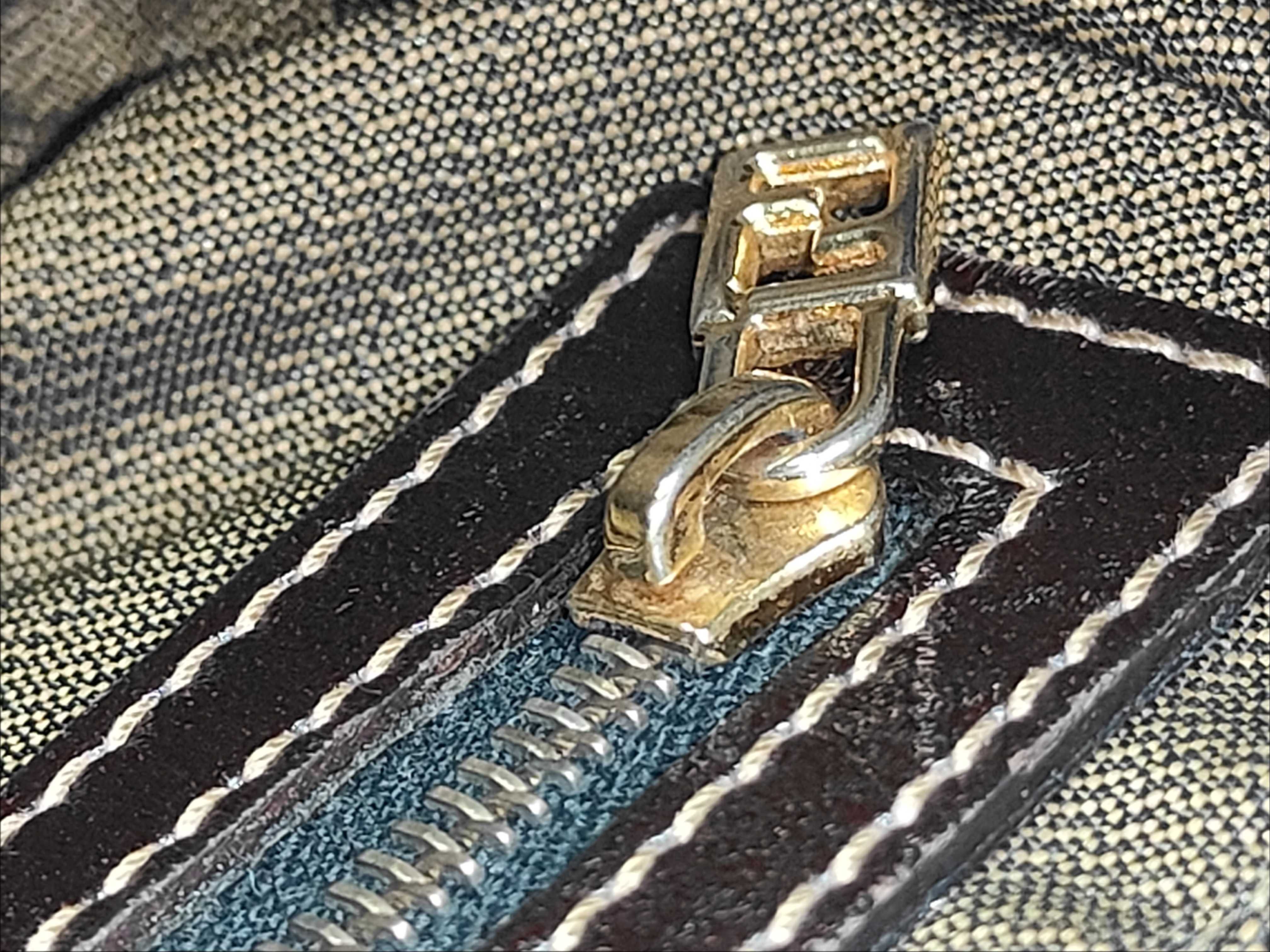 Zucca pattern Fendi Mamma Bucket Shoulder Bag — view 14