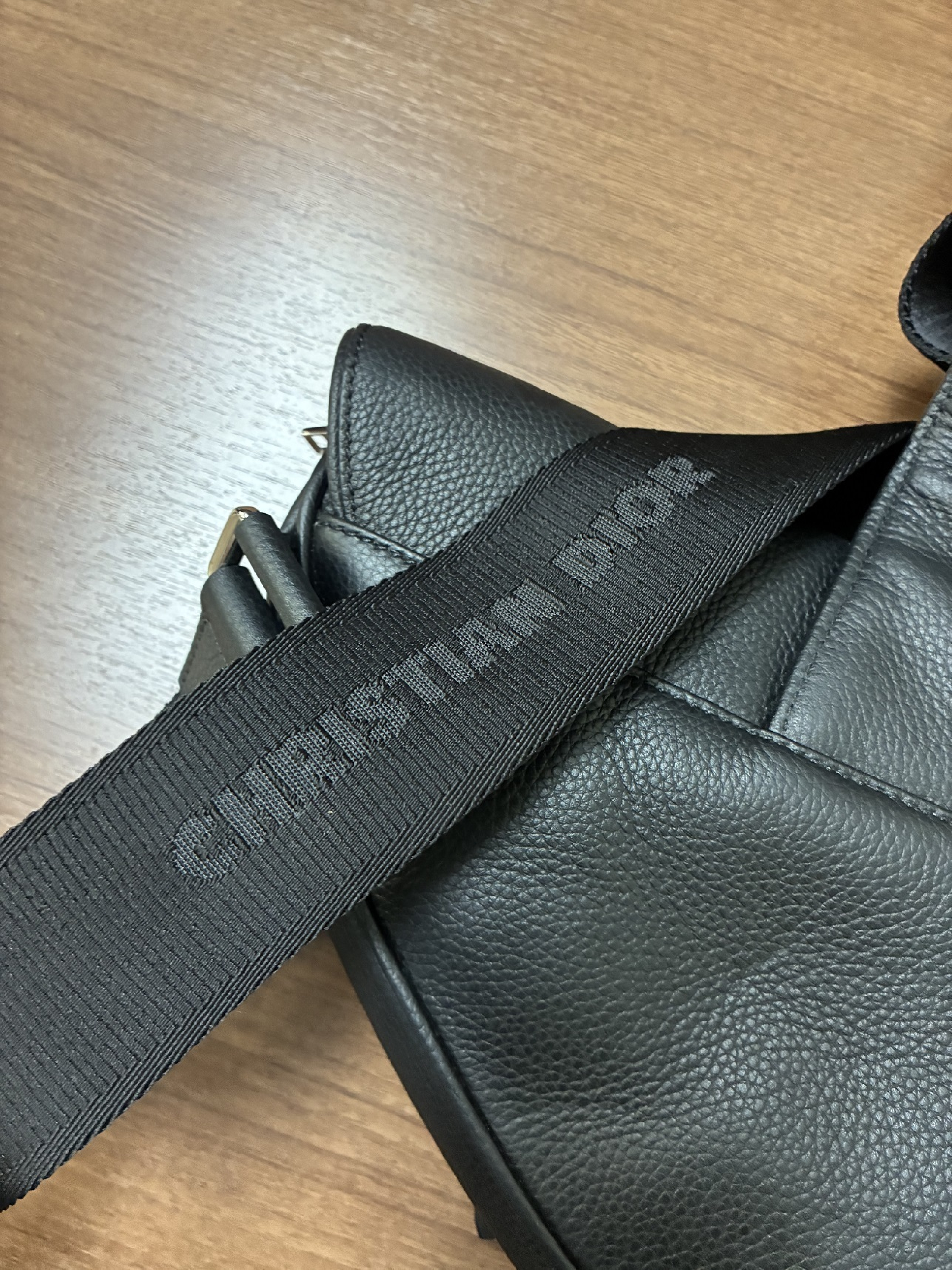 Saddle Body Men's Flower Logo Bag — view 6