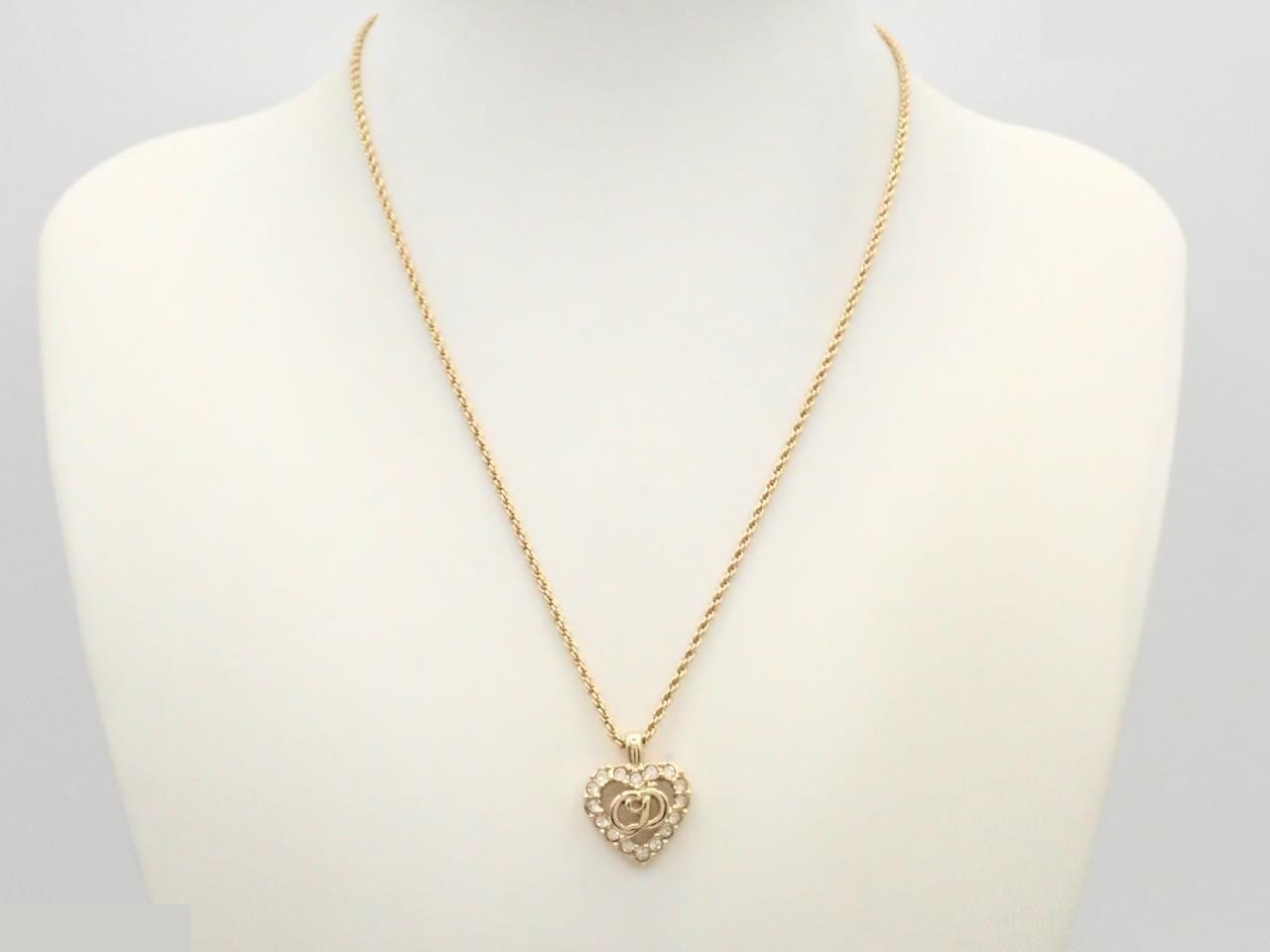 Other line: Precious metals, necklaces, pendants, neck circumference approximately 47cm. — view 3