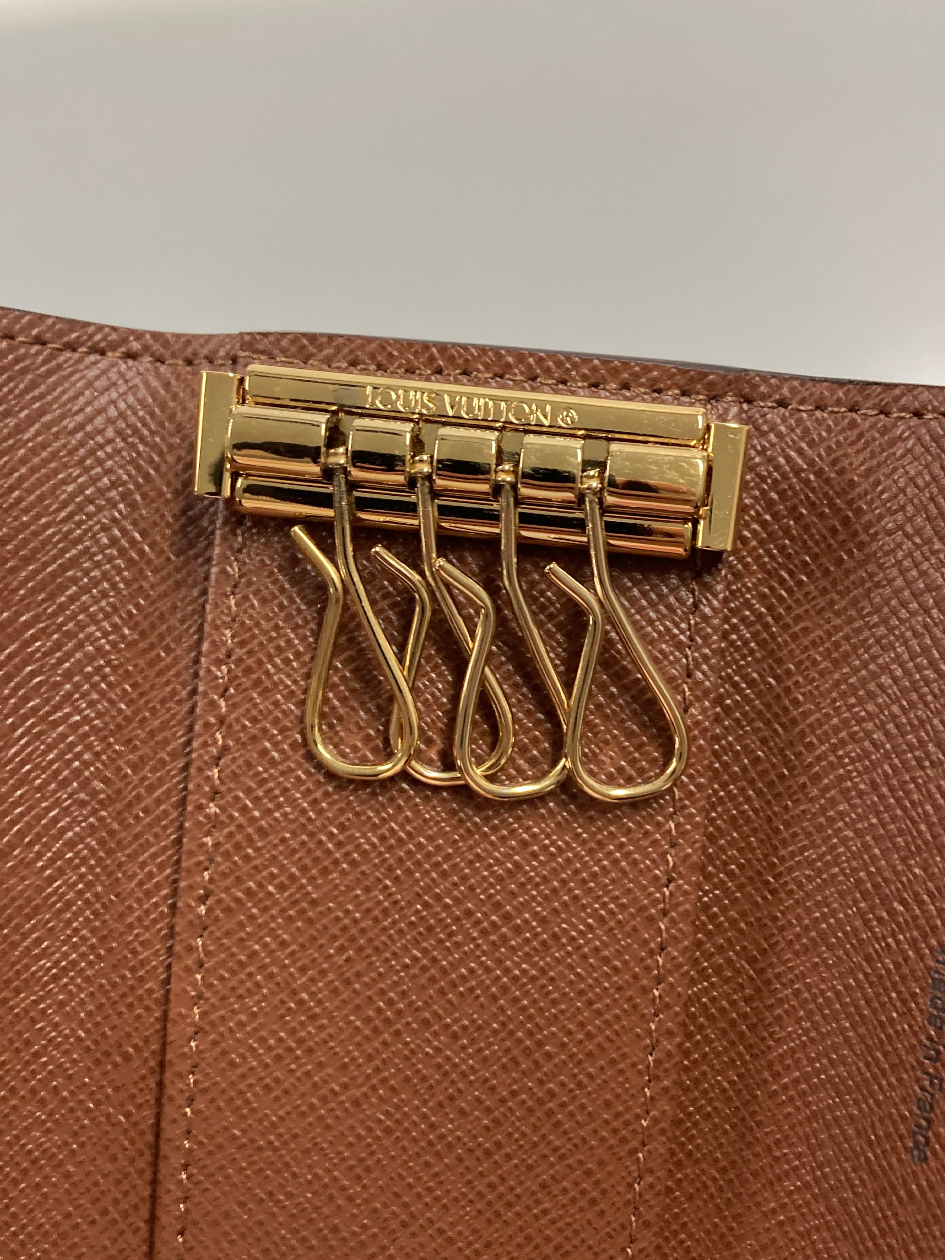 Key Holder 4 / Multicles 4, Monogram — view 2