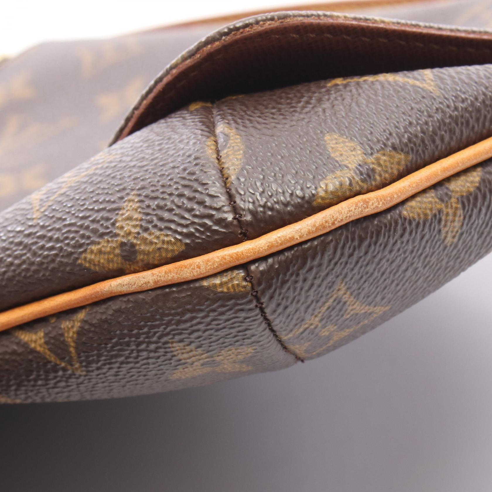 Musette Tango Short Strap, Monogram — view 10