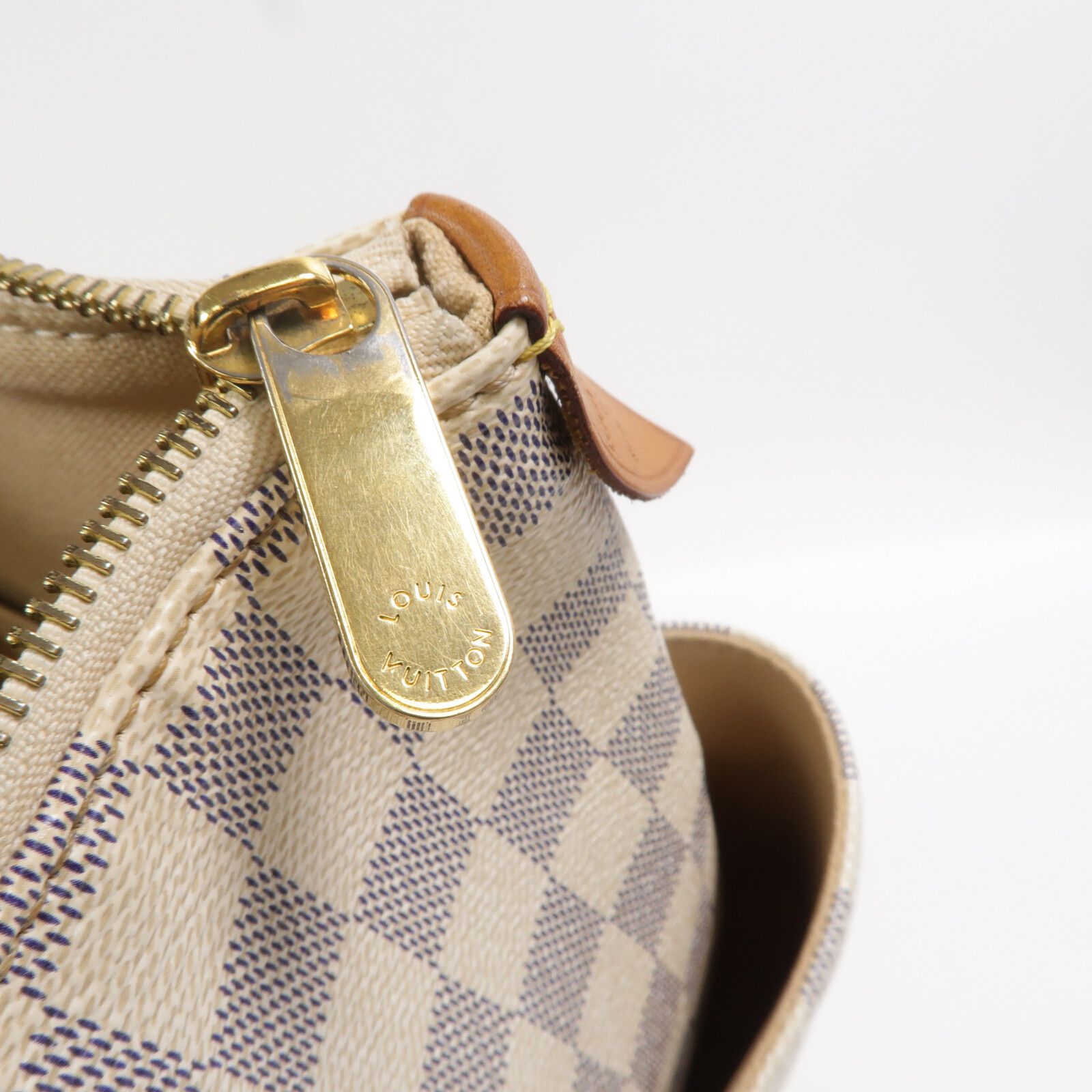 Totally MM, Damier Azur — view 14