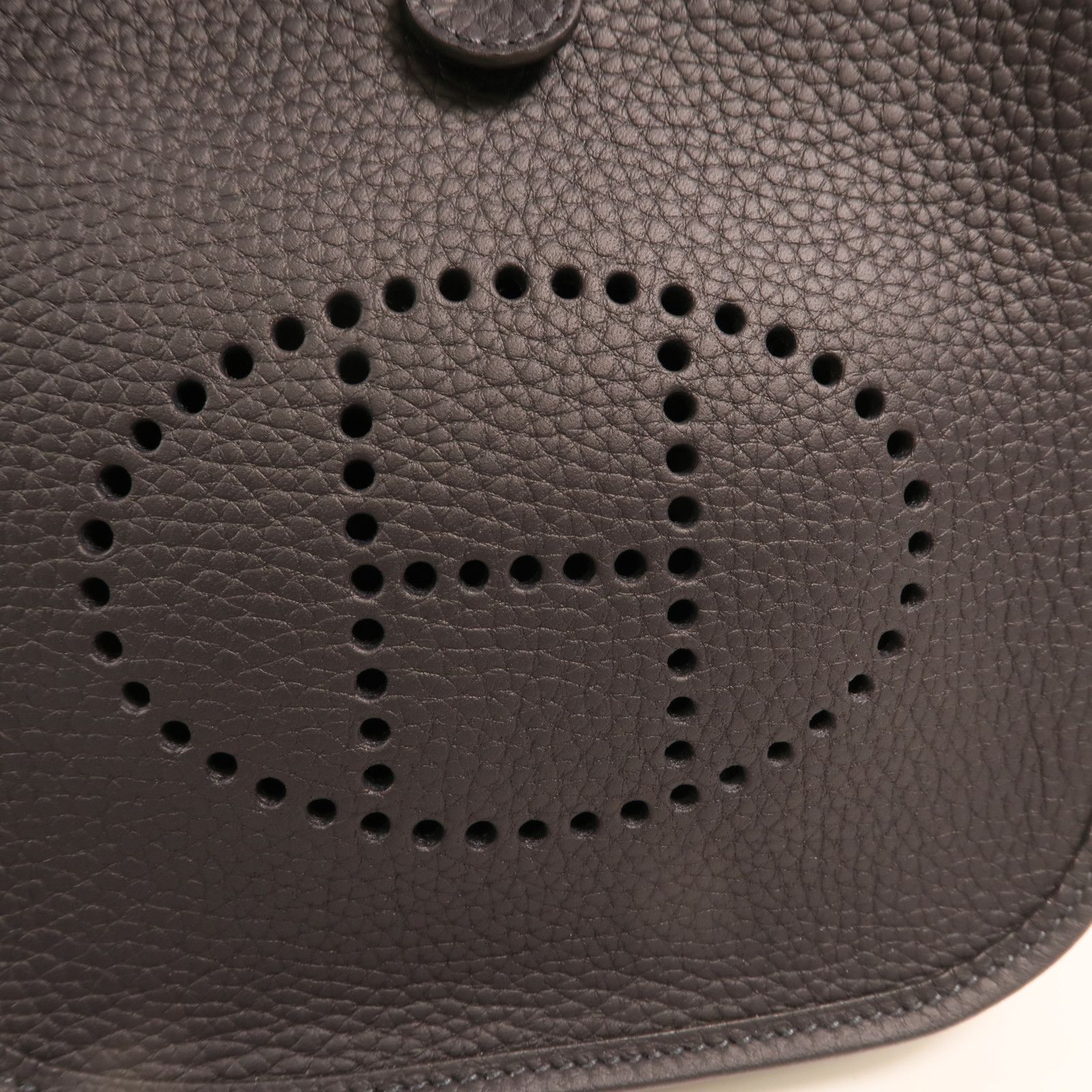 Clemence Leather Evelyne Tpm Golden Shoulder Back Bag Caban Shoulder Bag Navy Caban Taurillon Clemence Calfskin — view 9
