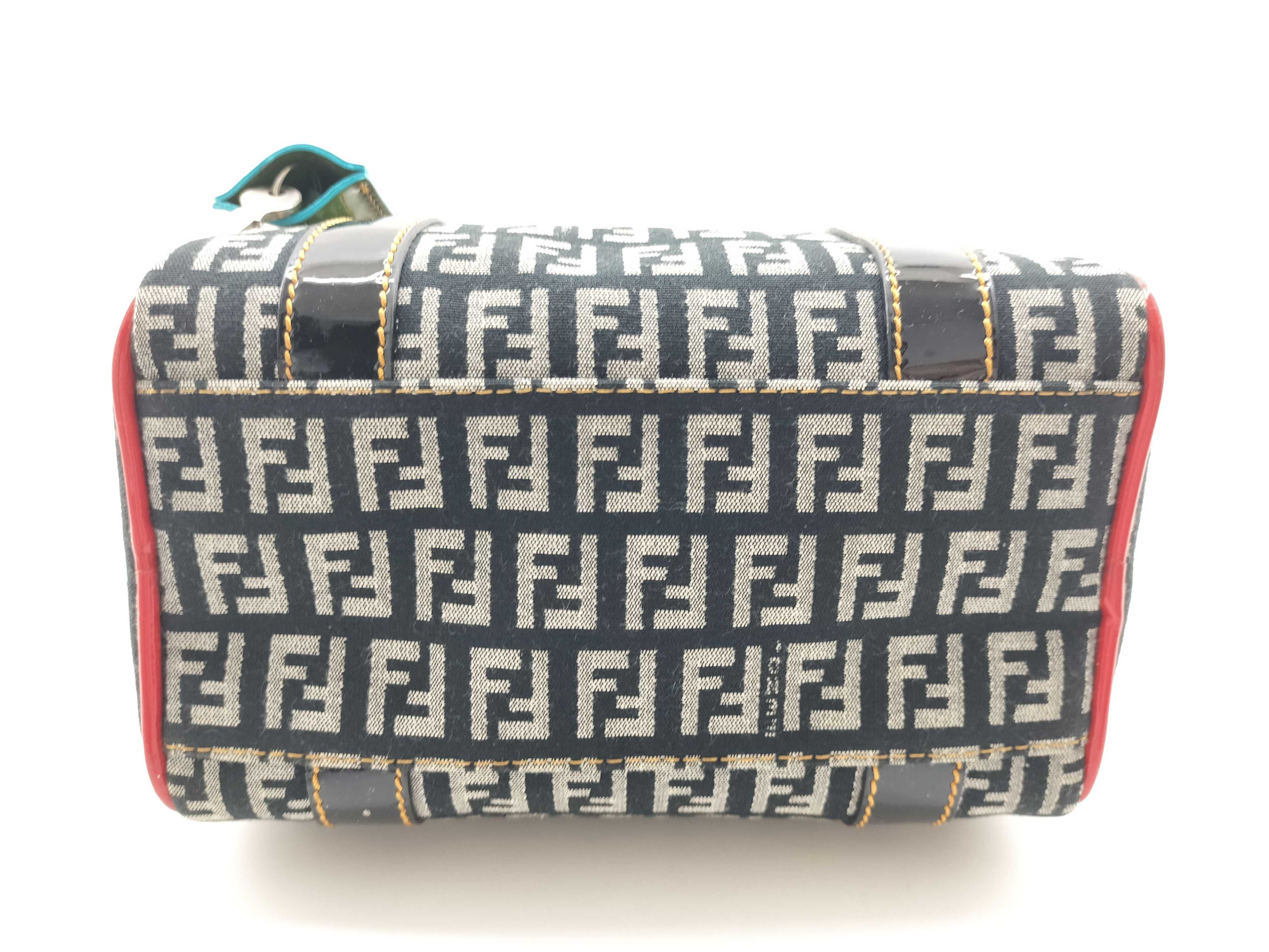 Mini Boston Bag, Zucchino, Multicolor, Cadena Key Handbag — view 6