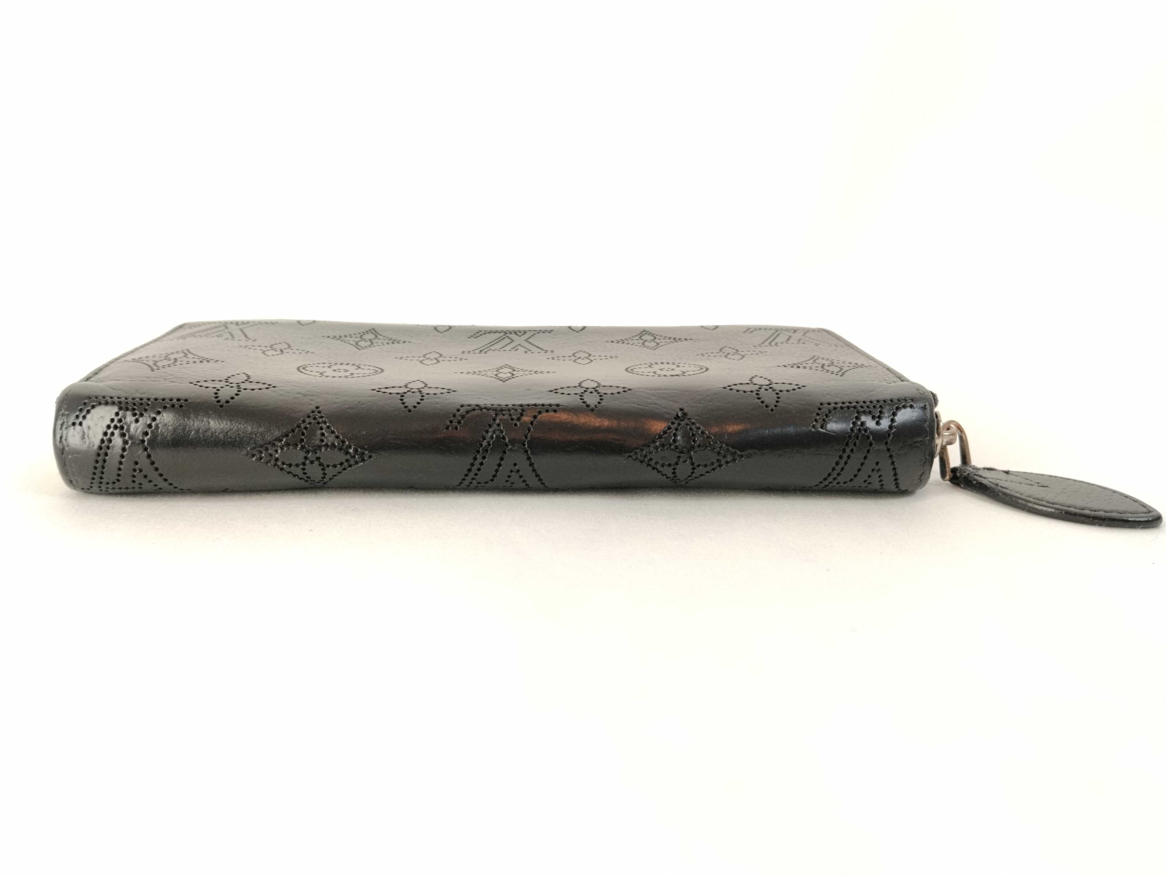 Mahina Louis Vuitton Monogram Mahina Zippy Wallet Round Zipper Long Wallet — view 4