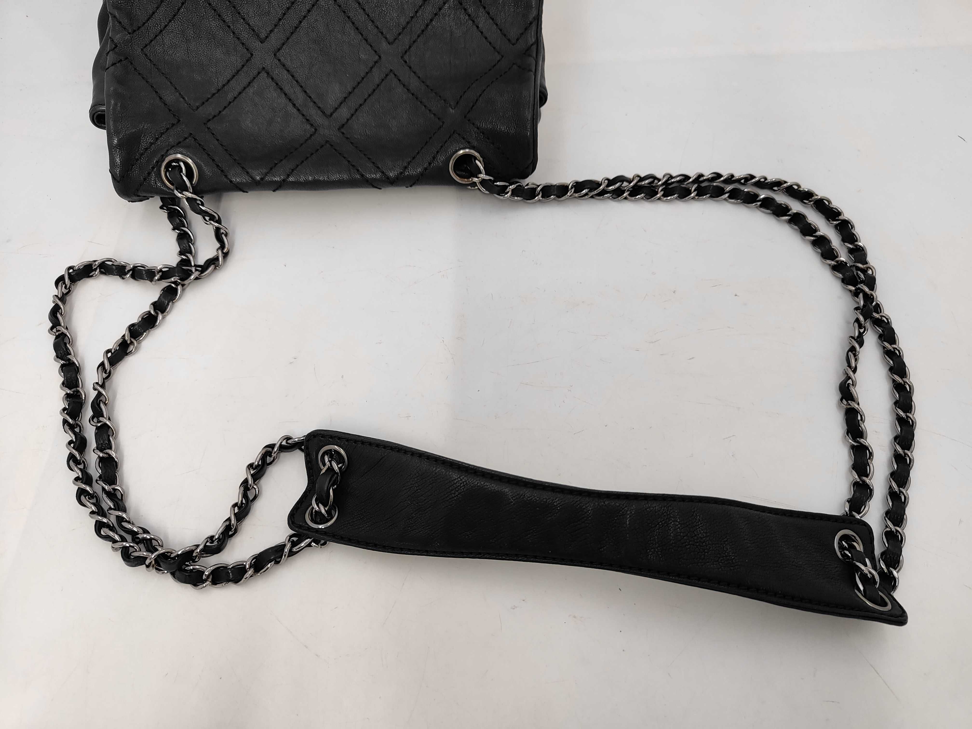 Diamond Stitch Chain Shoulder Bag (No. 10) — view 3