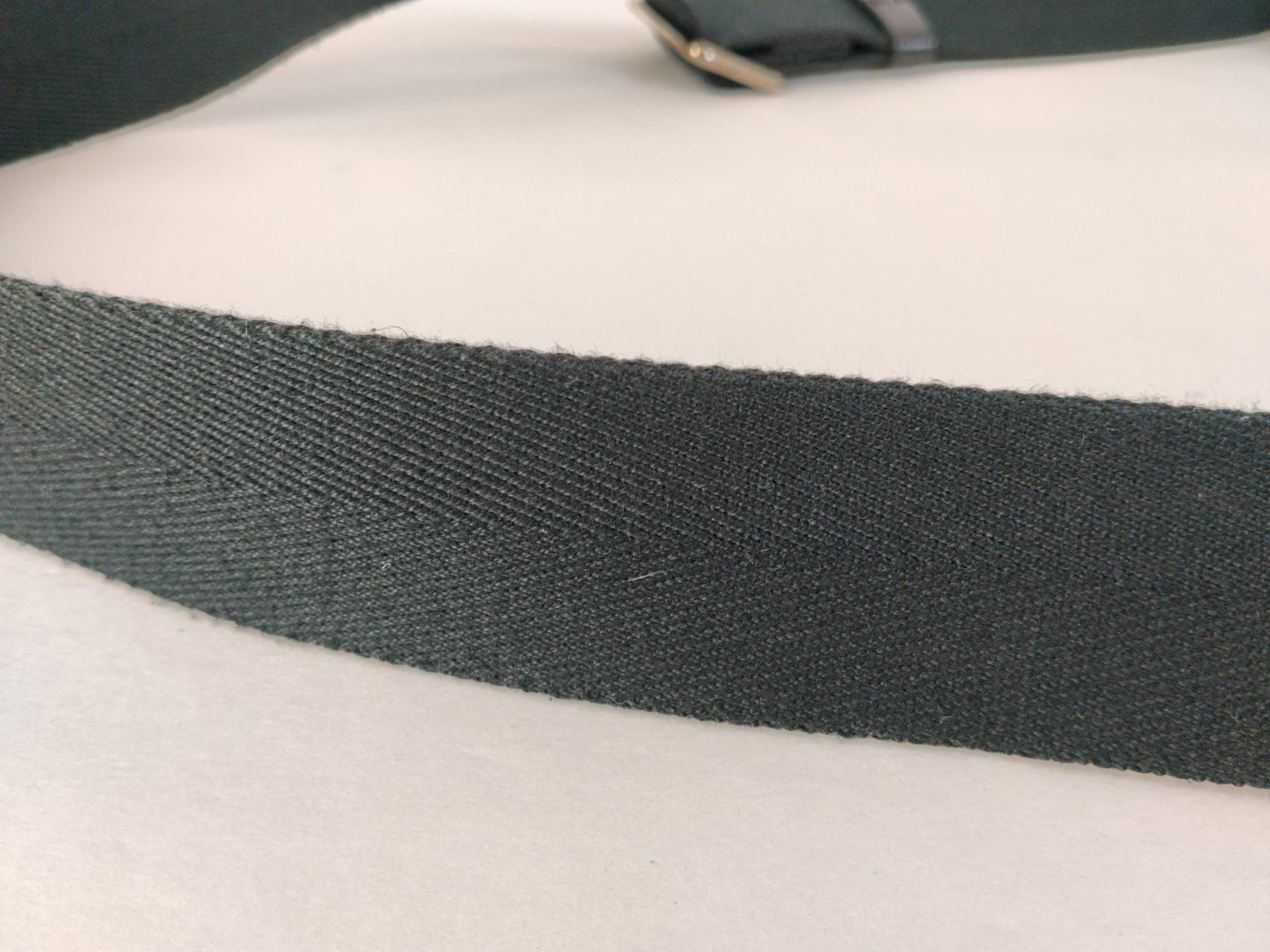 Damier Graphite District Damier Messenger Bag Shoulder — view 3