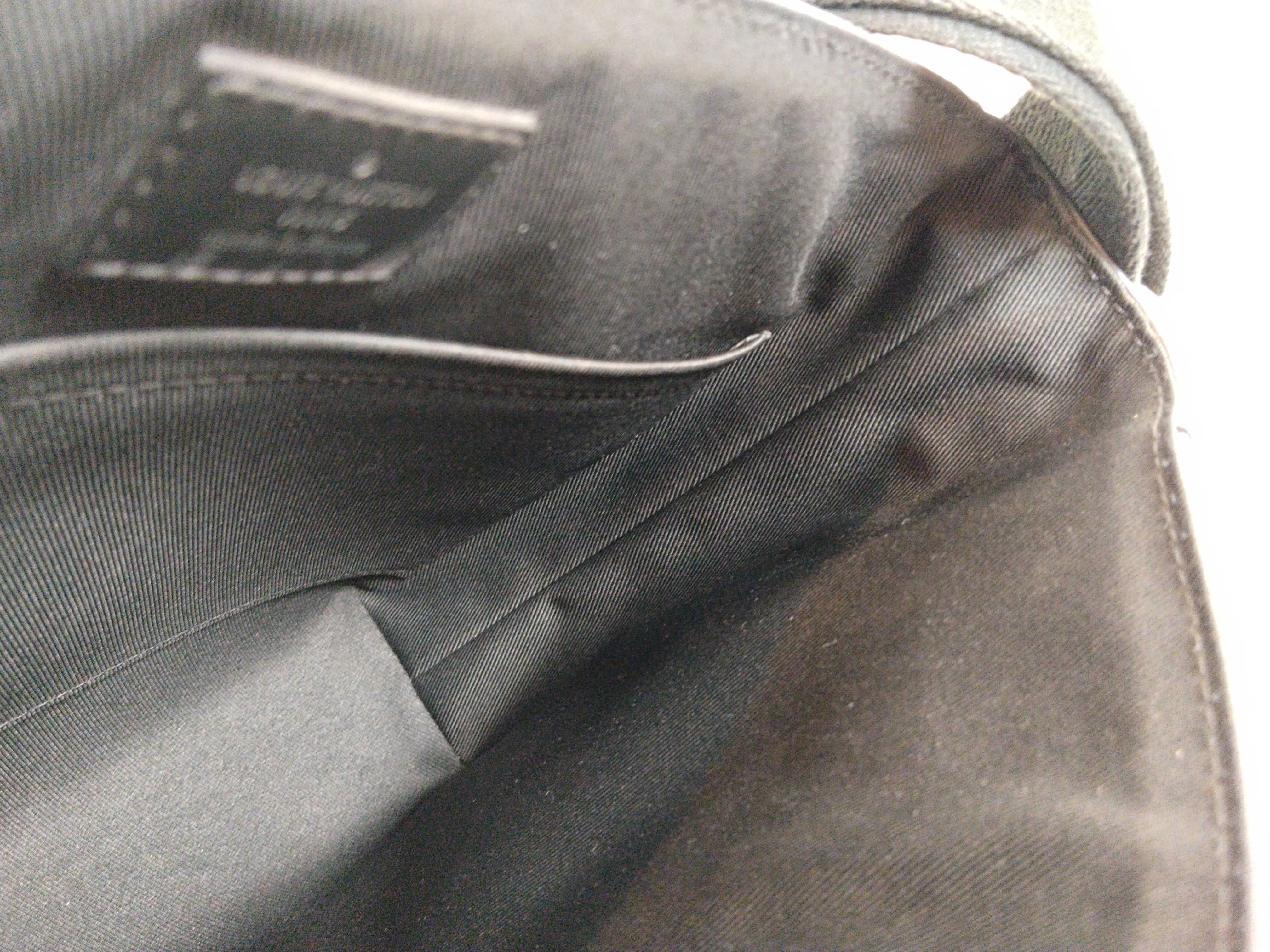 Damier Graphite District Damier Messenger Bag Shoulder — view 9