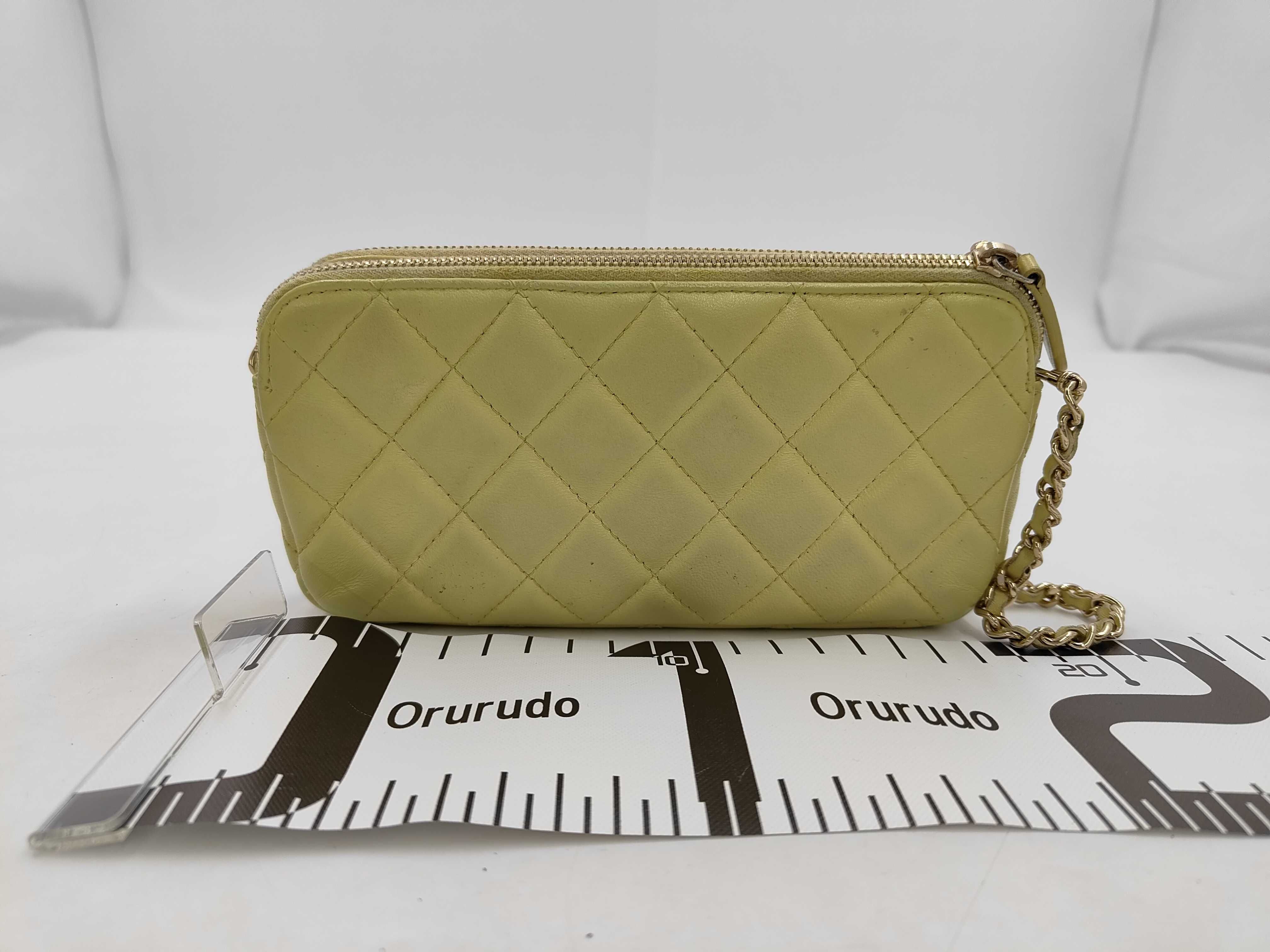 Matelassé Shoulder Bag (Yellow) — view 2