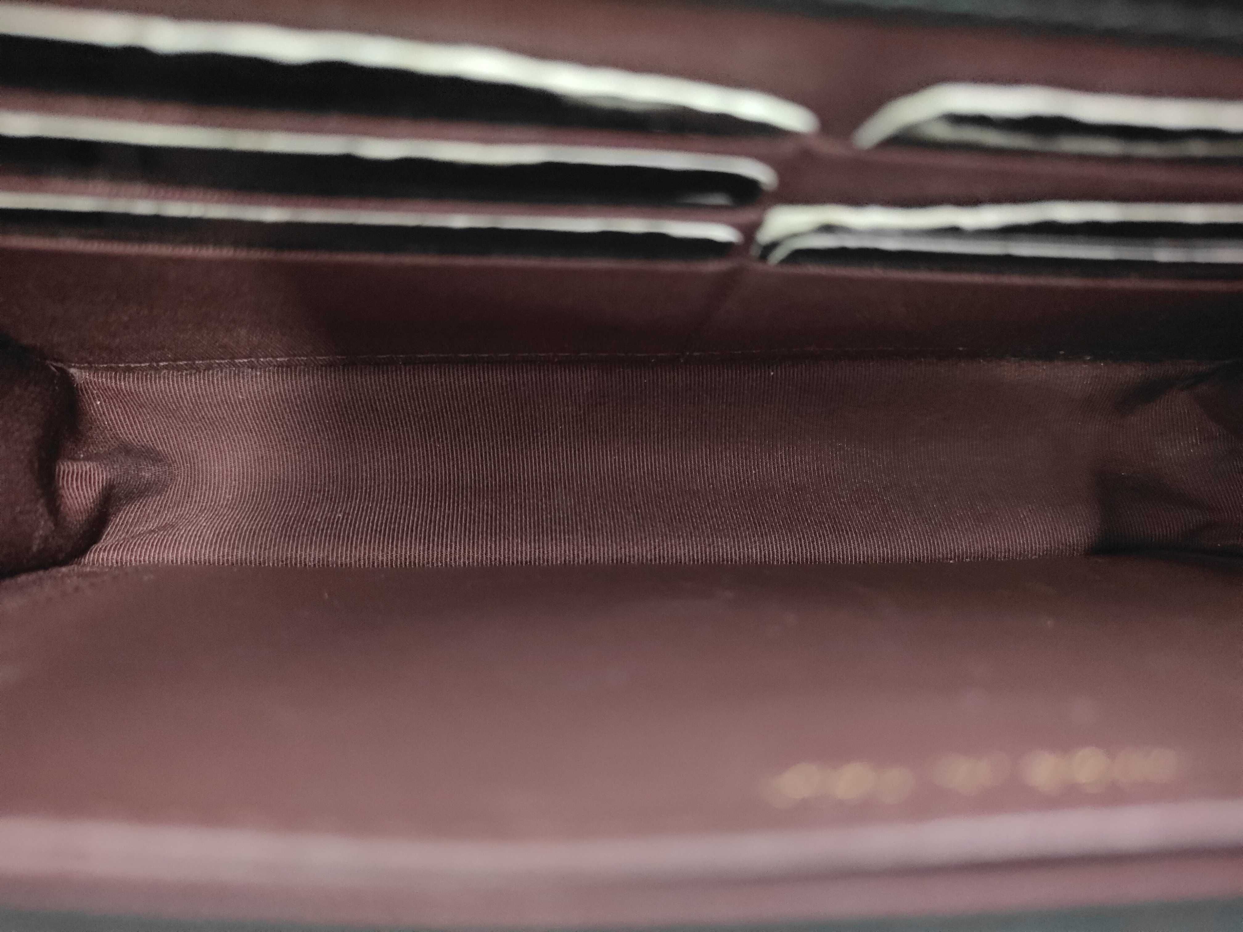 Matelassé Chain Wallet Shoulder Bag — view 8