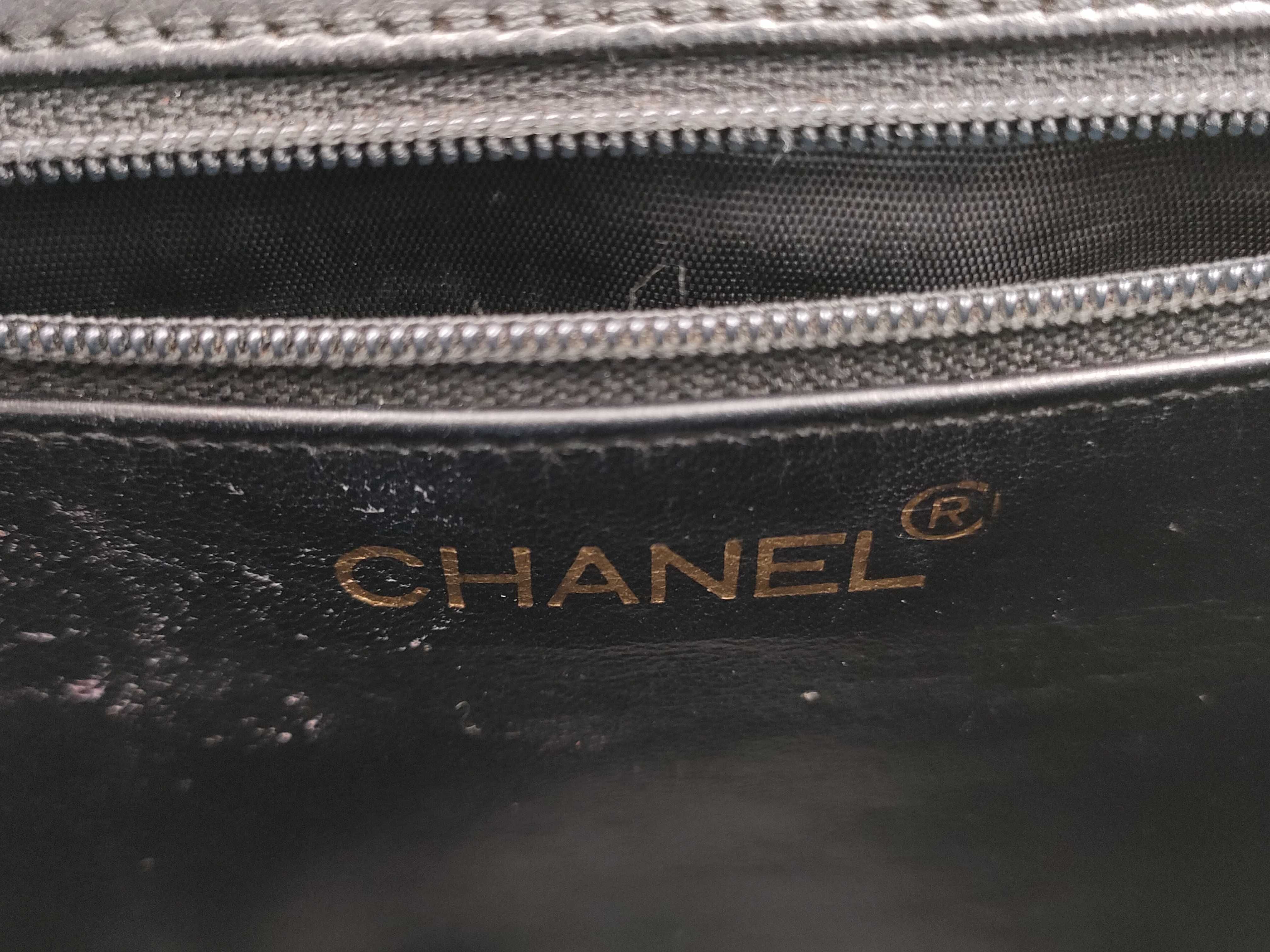 Lambskin Chanel Shoulder Bag — view 13