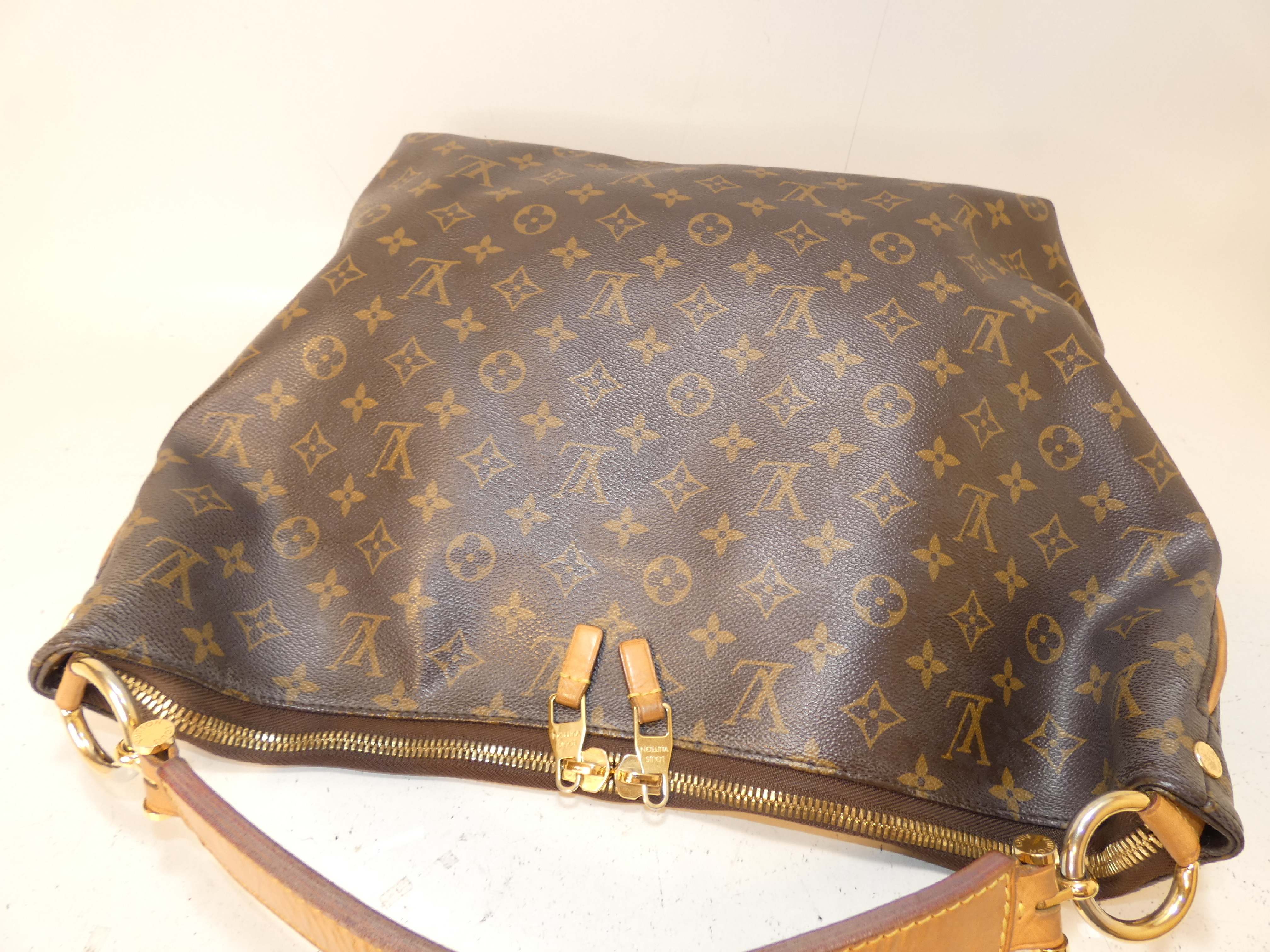 Shuri MM Monogram One-Handle One-Shoulder Bag — view 3