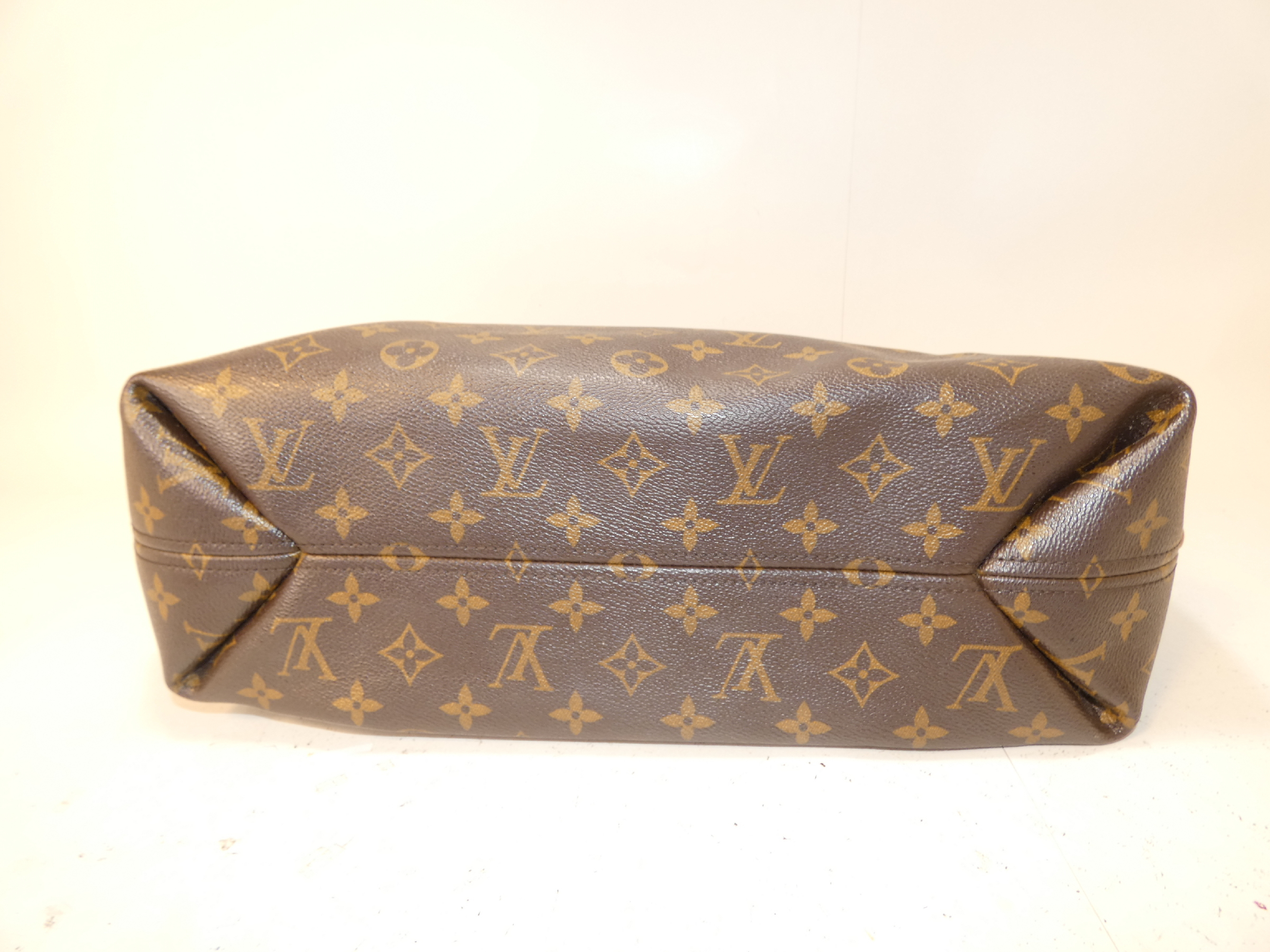 Shuri MM Monogram One-Handle One-Shoulder Bag — view 6