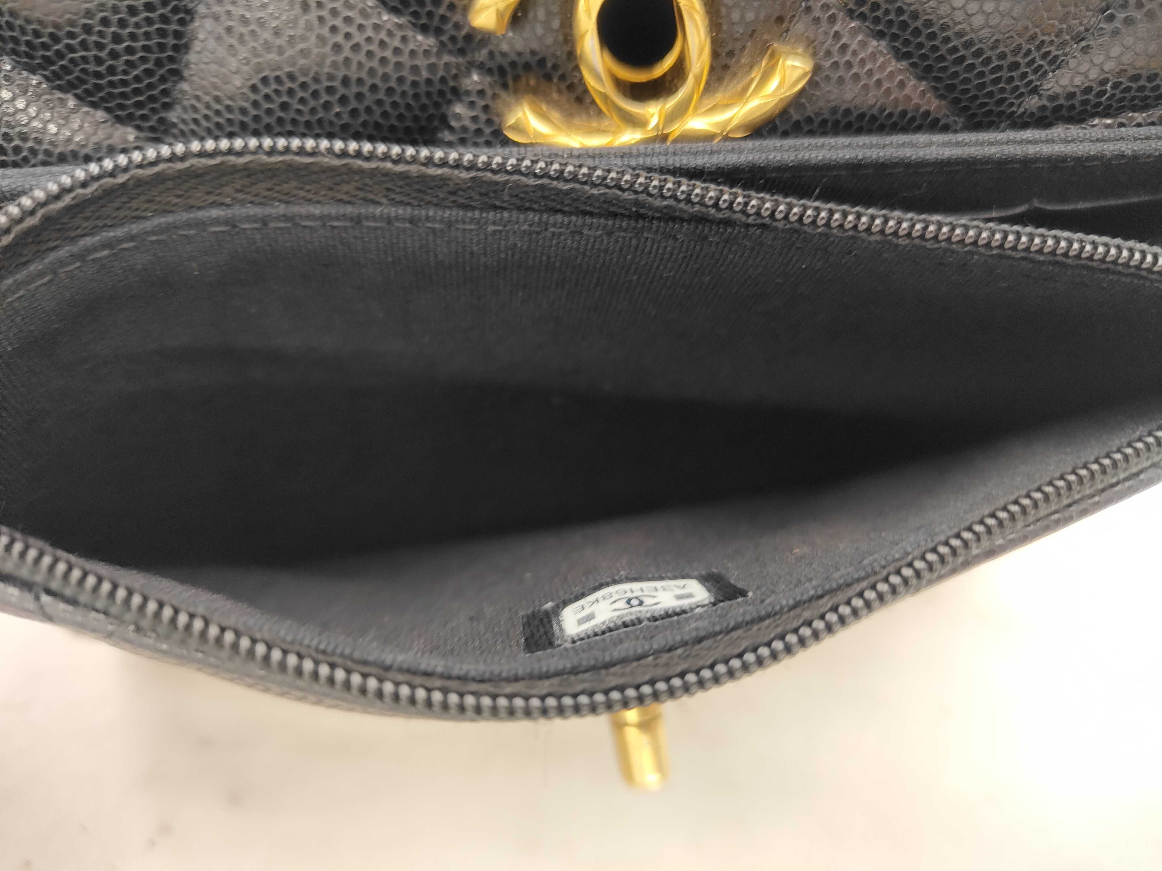 Chain Wallet Mini Matelassé Random Number Shoulder Bag — view 9