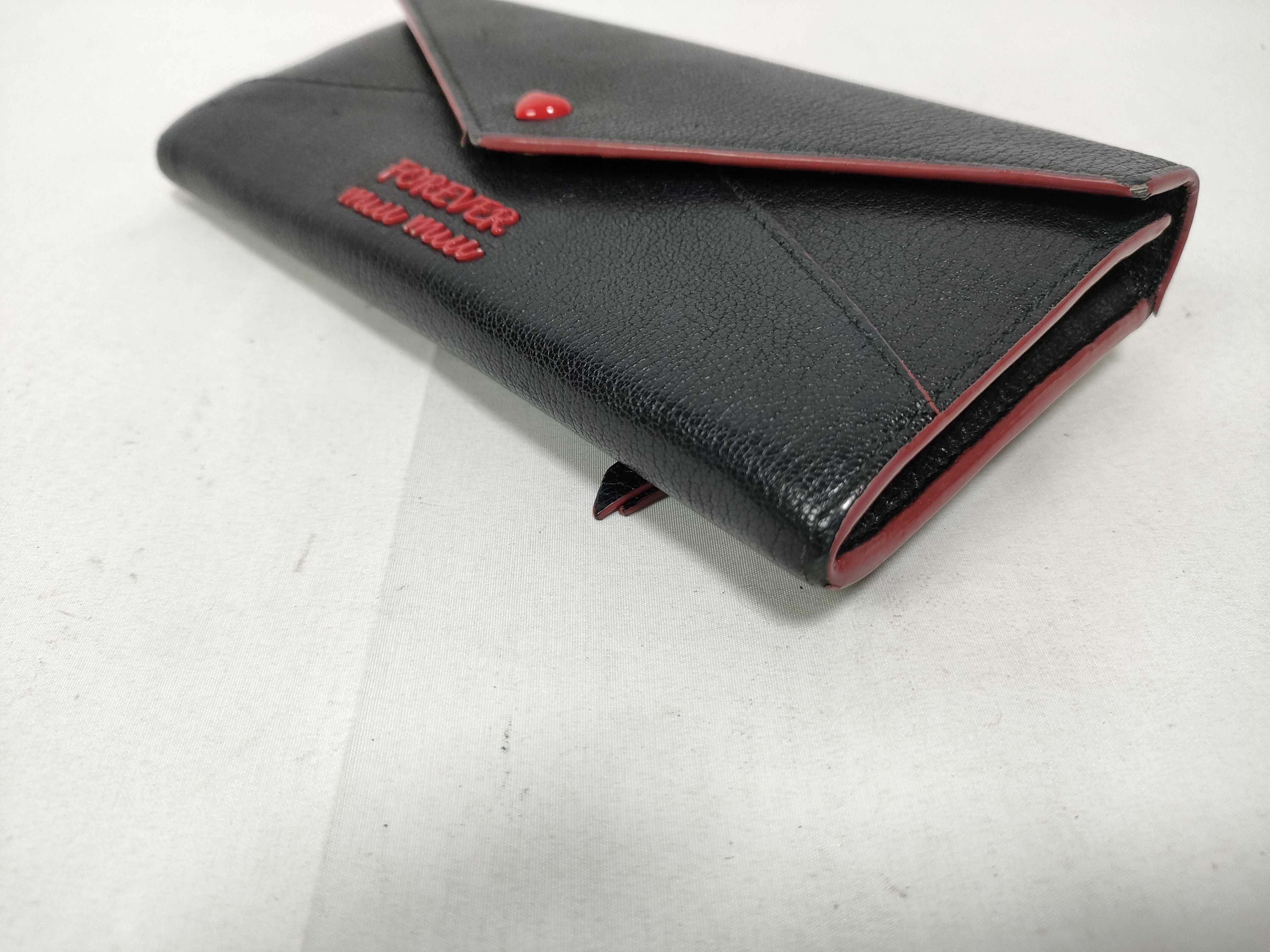 wallet — view 3