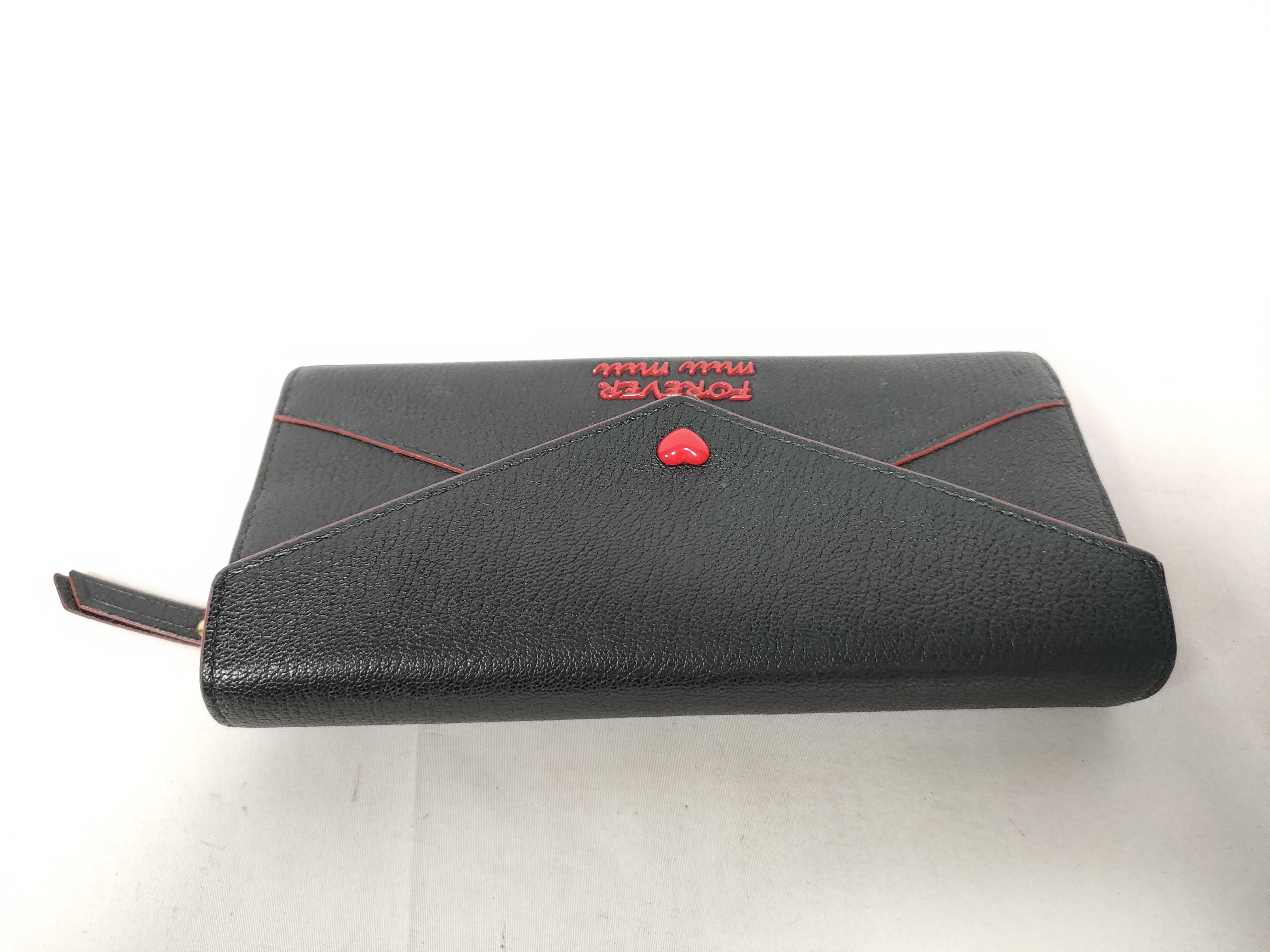 wallet — view 9