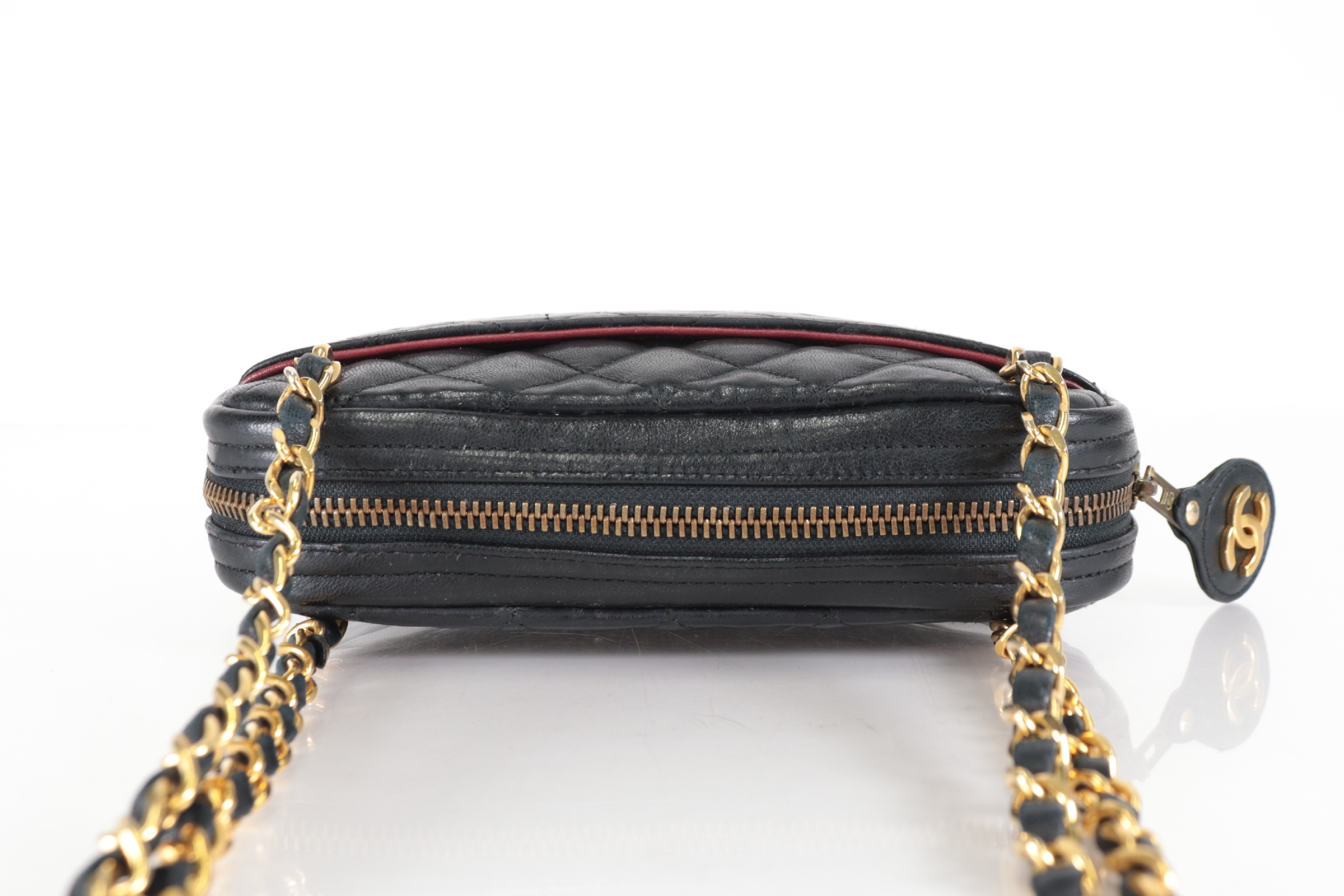 Lambskin Chain Shoulder Bag (Series 1) — view 6