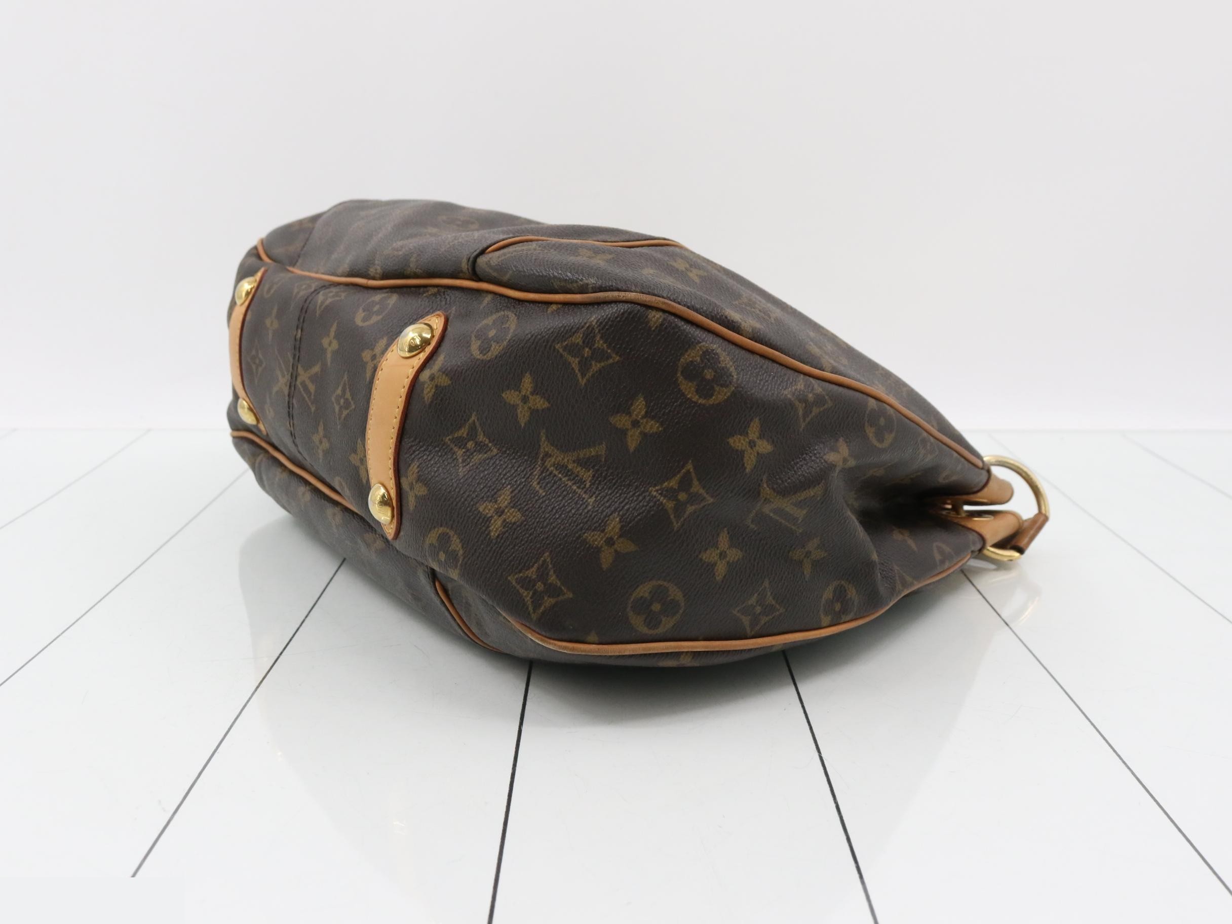 Monogram Galliera PM Shoulder Bag, Blonde, Gold Hardware — view 6