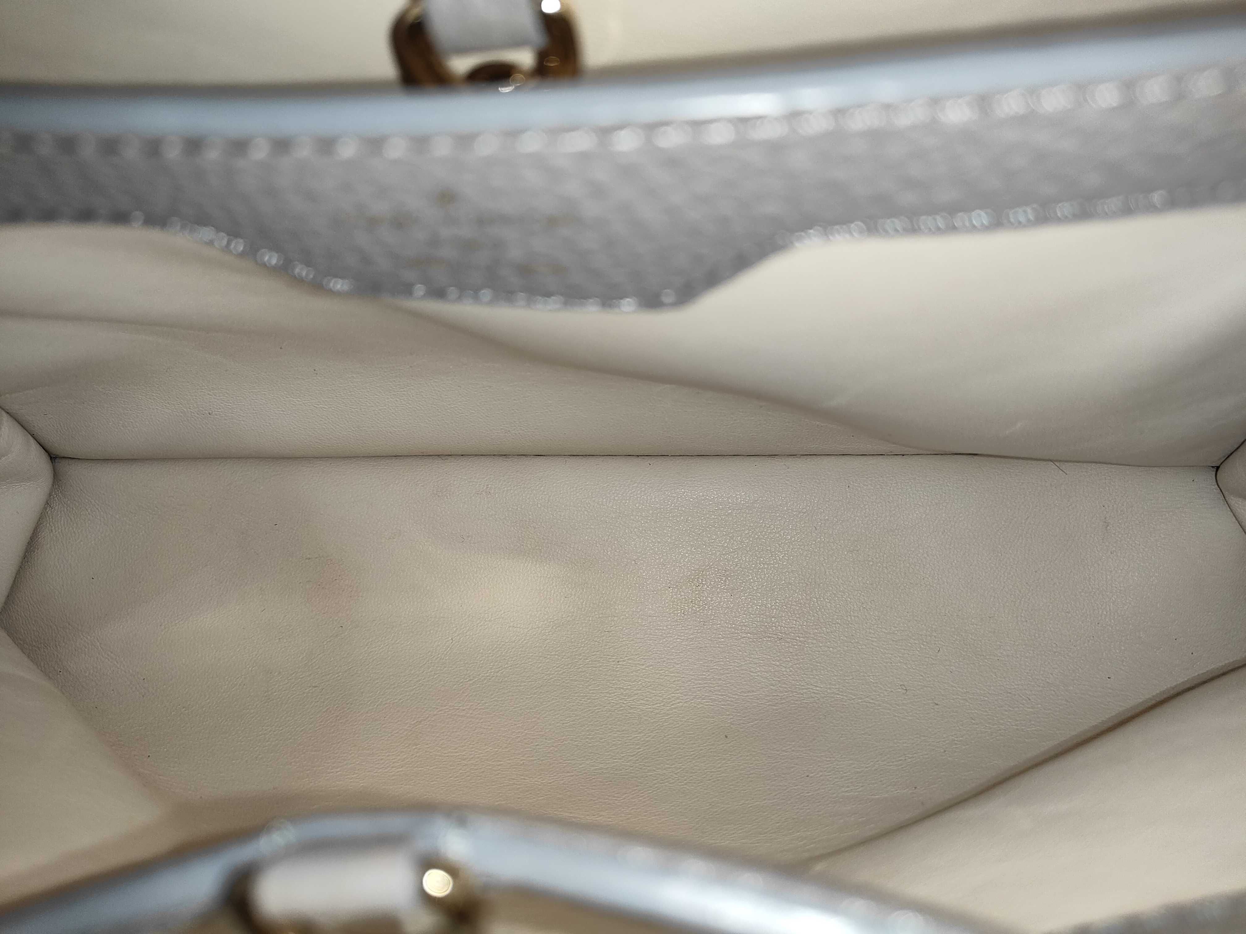 Capucines MM M59067 Tote Bag — view 9