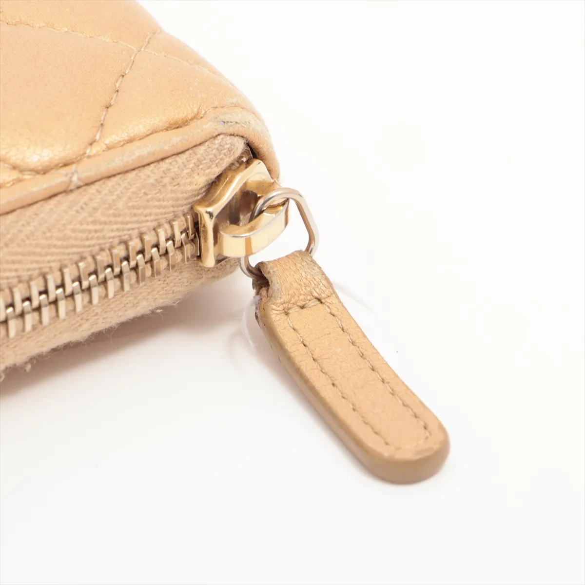 Matelasse Lambskin Round Zip Wallet Gold Hardware 28218301 — view 10