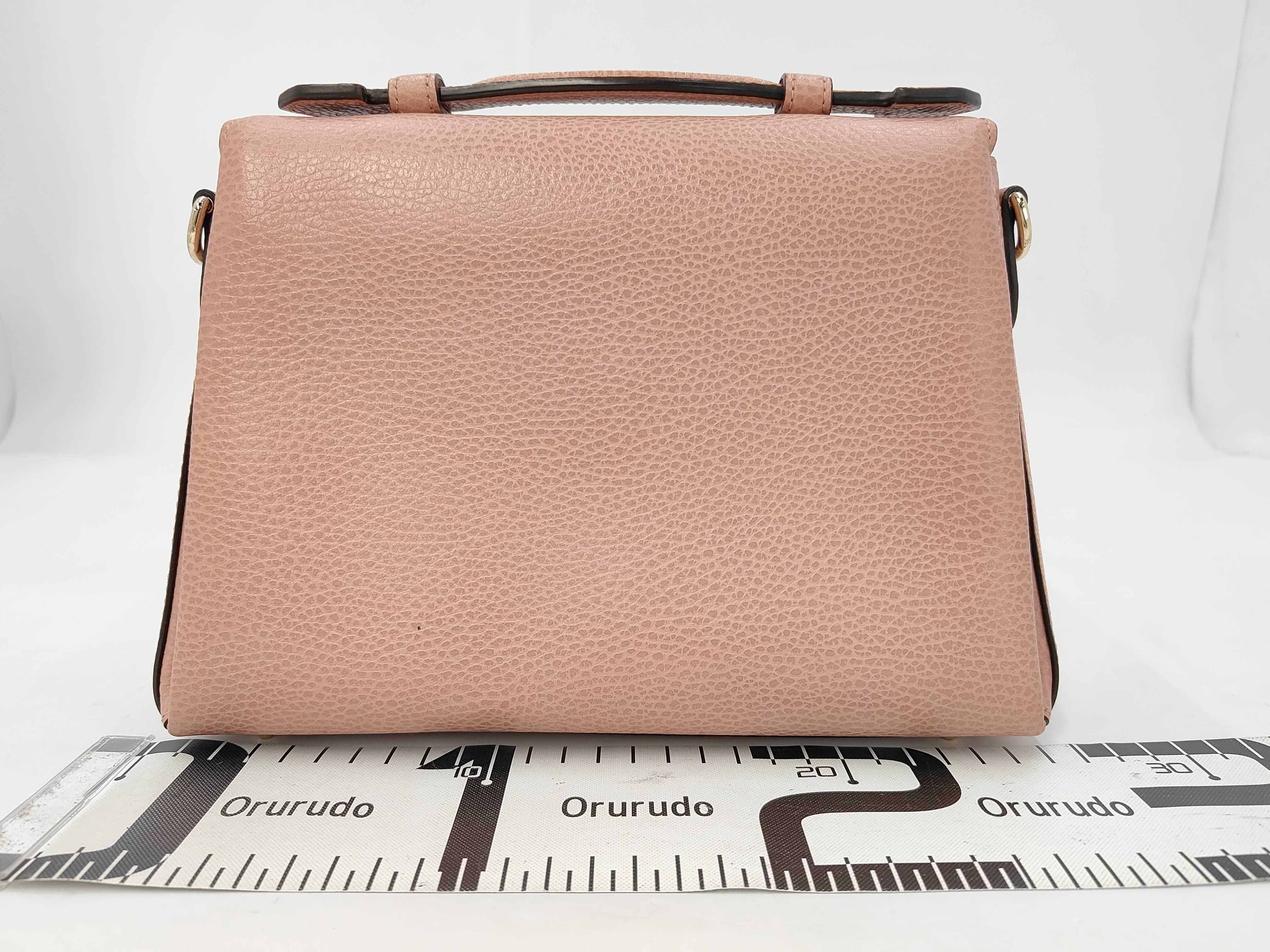 GG Interlocking G Logo Leather Chain Shoulder Bag — view 2