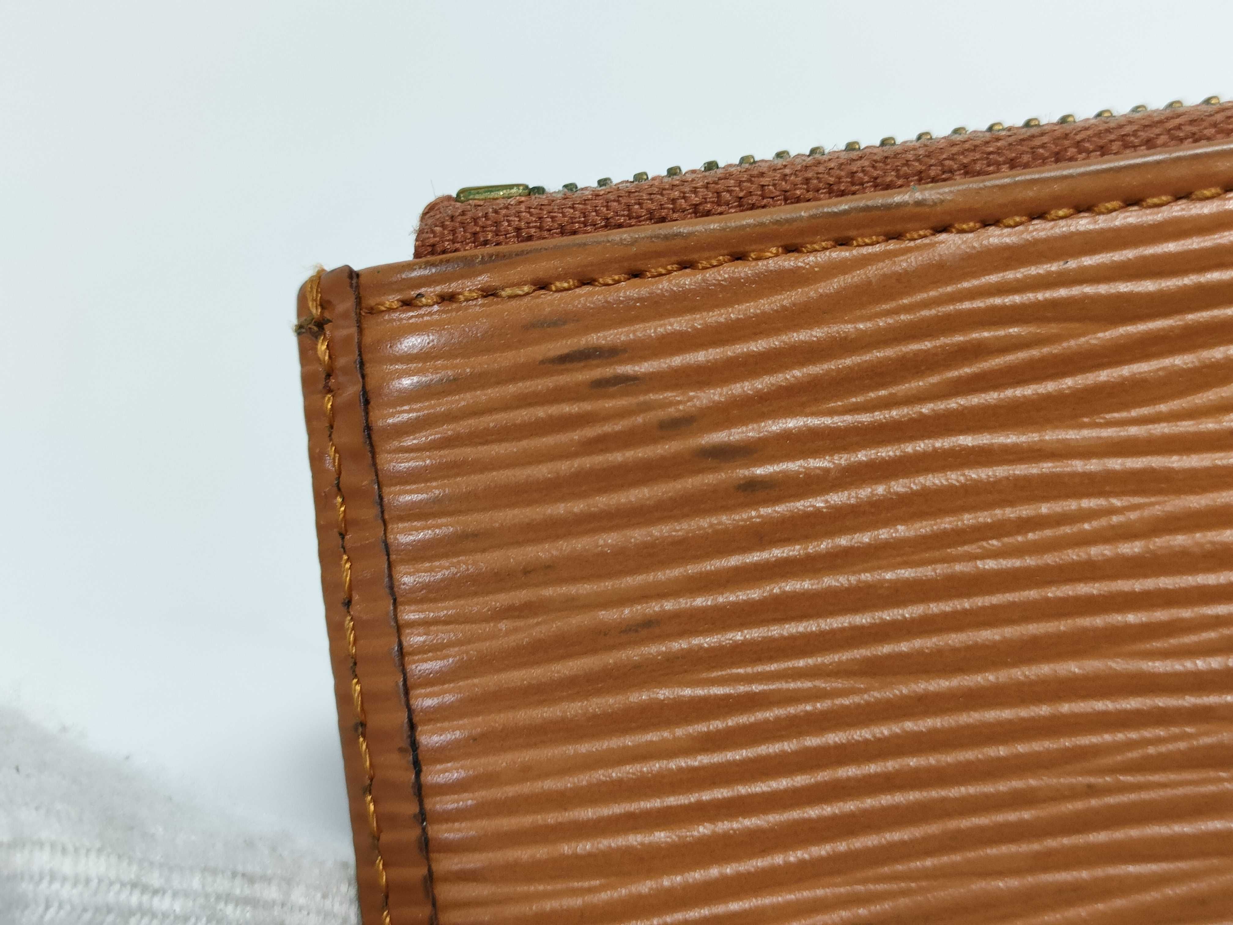 Epi M63802 Pochette Clé Key Case — view 14