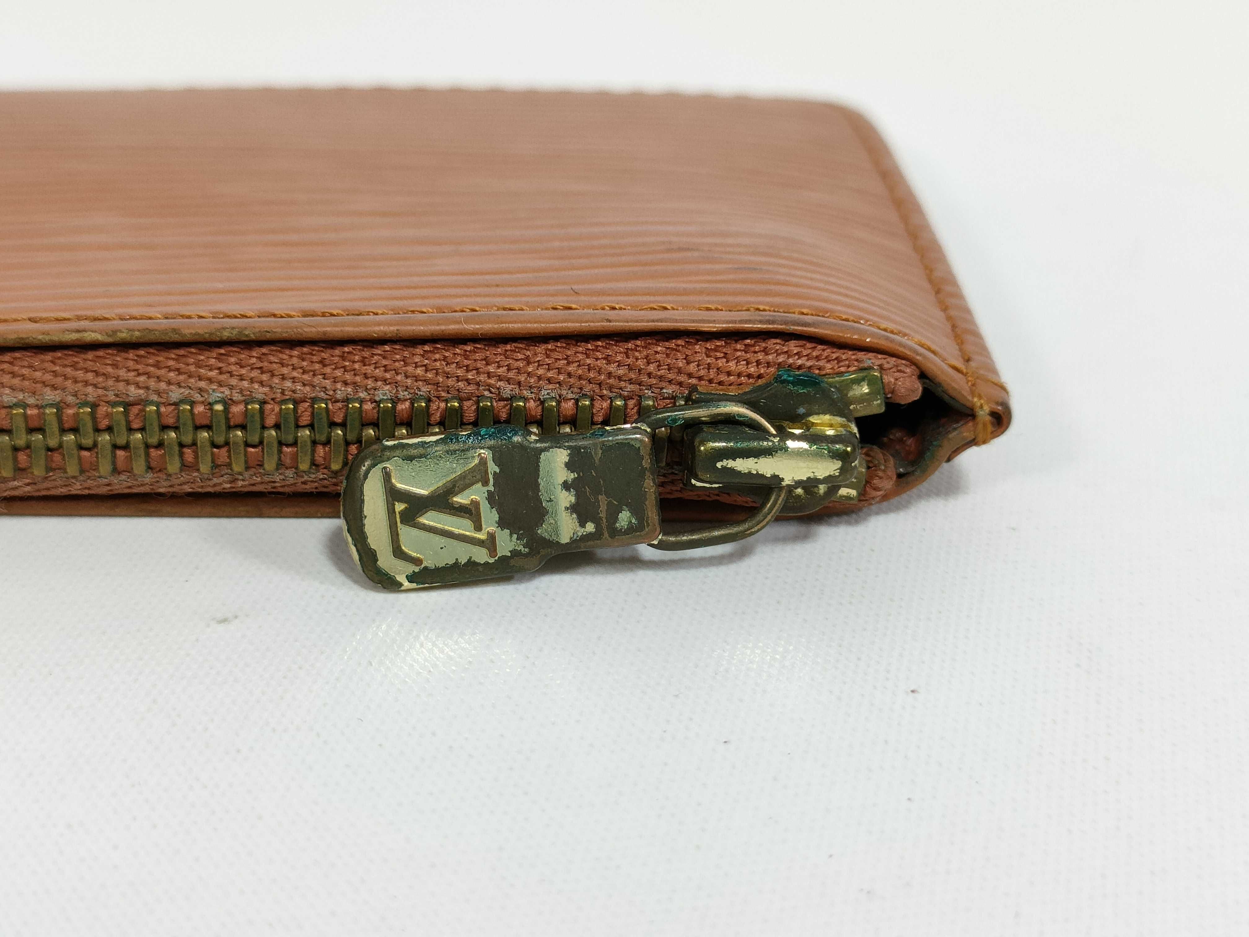 Epi M63802 Pochette Clé Key Case — view 8