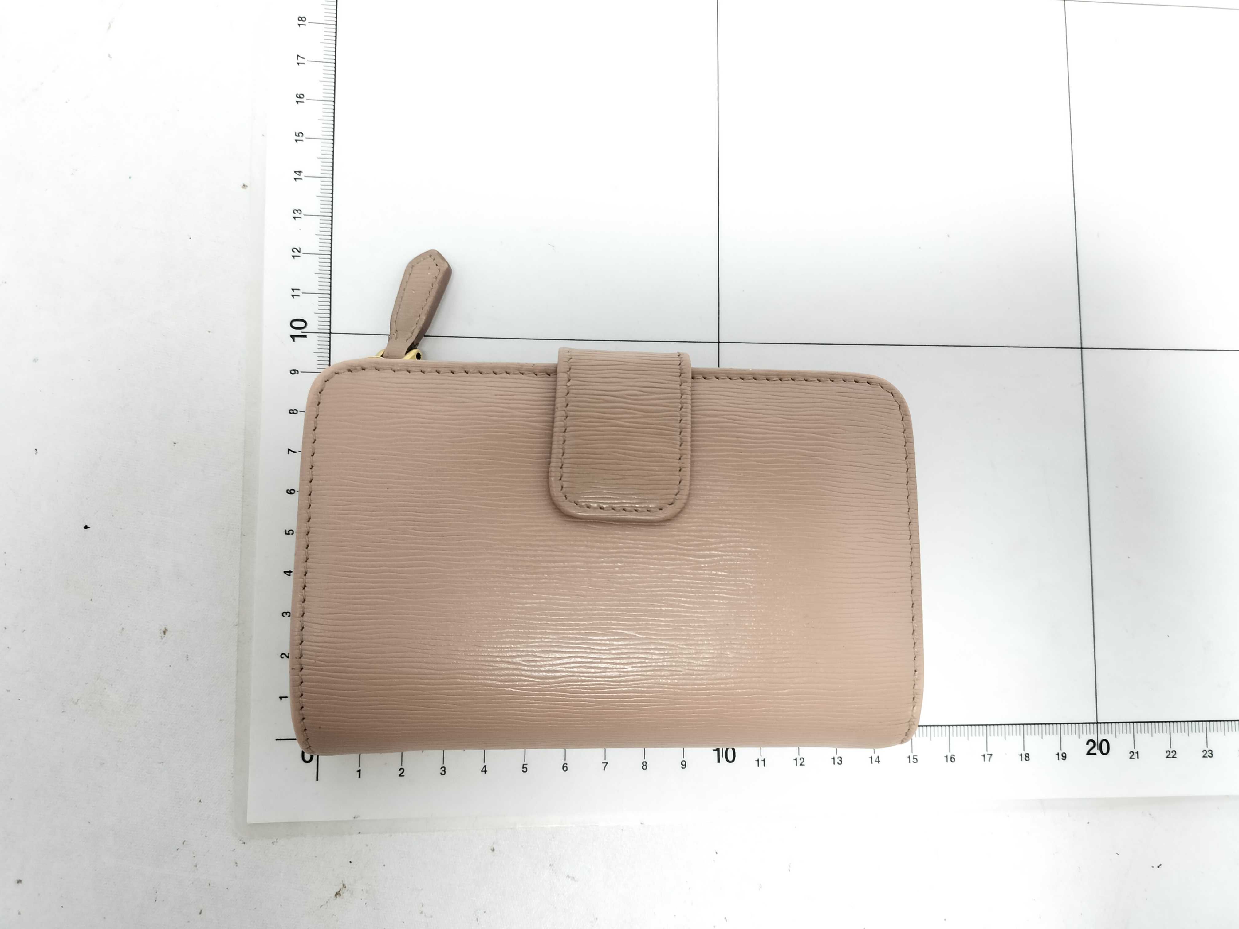 Saffiano Medium Wallet Beige 1M1225 Wallet — view 2