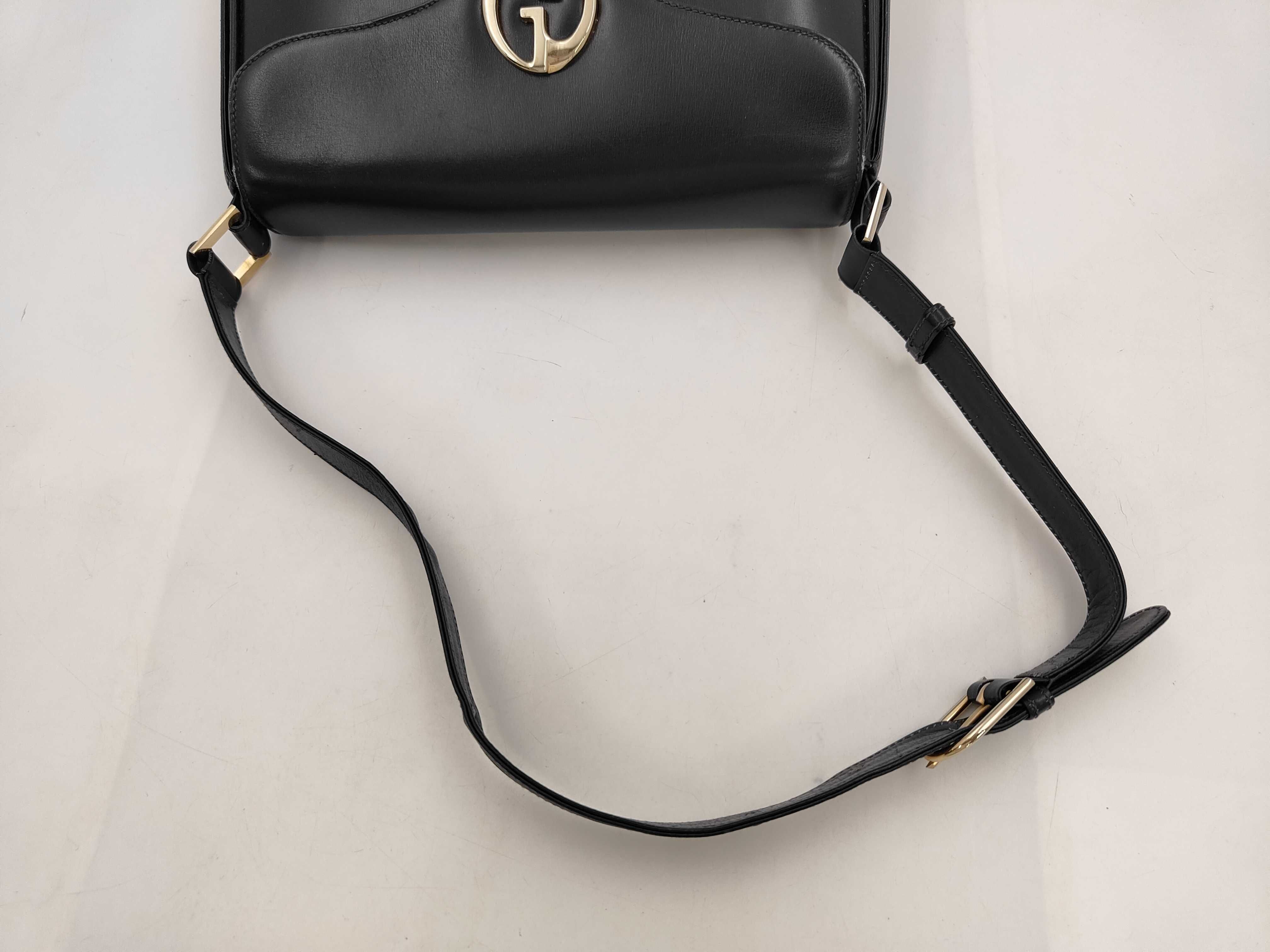 Old Gucci Leather Shoulder Bag — view 5