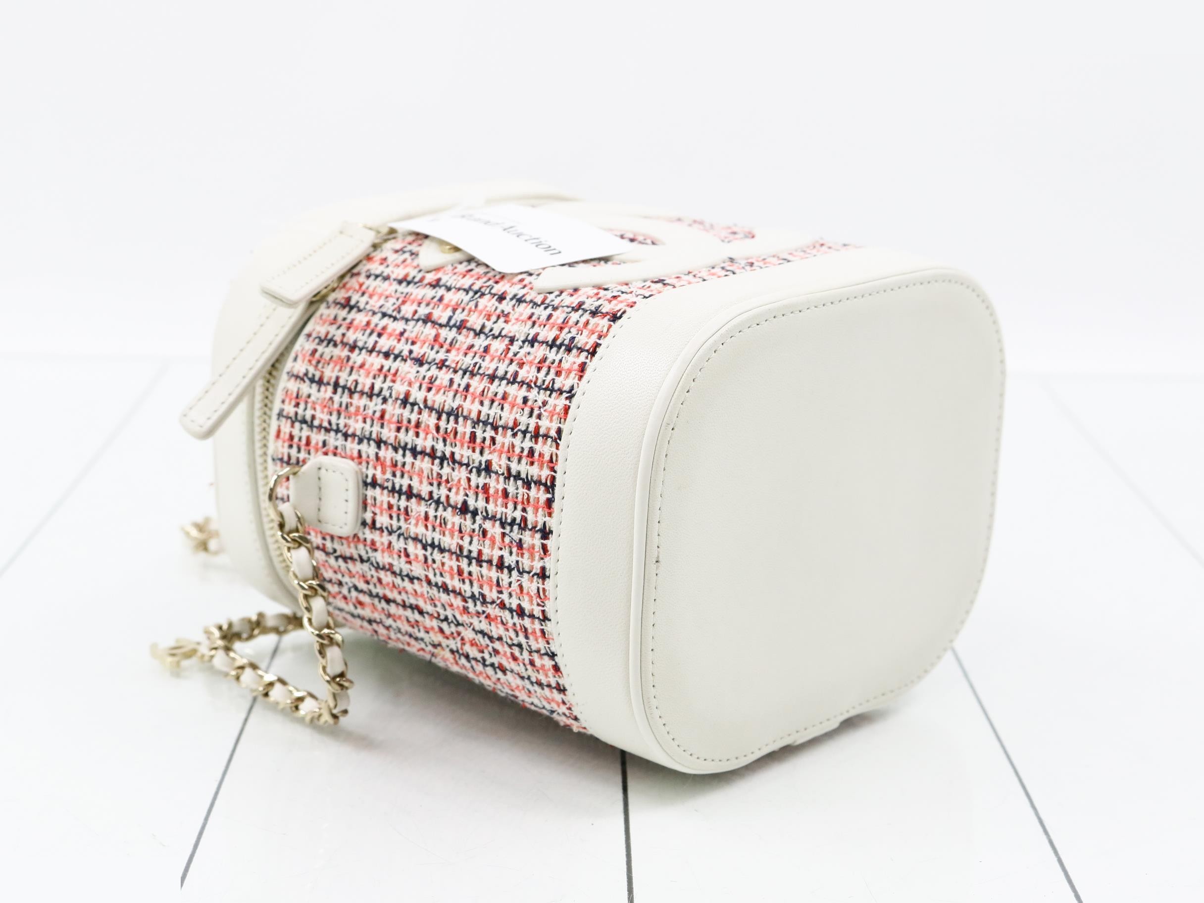 Tweed Vanity Shoulder Bag — view 5