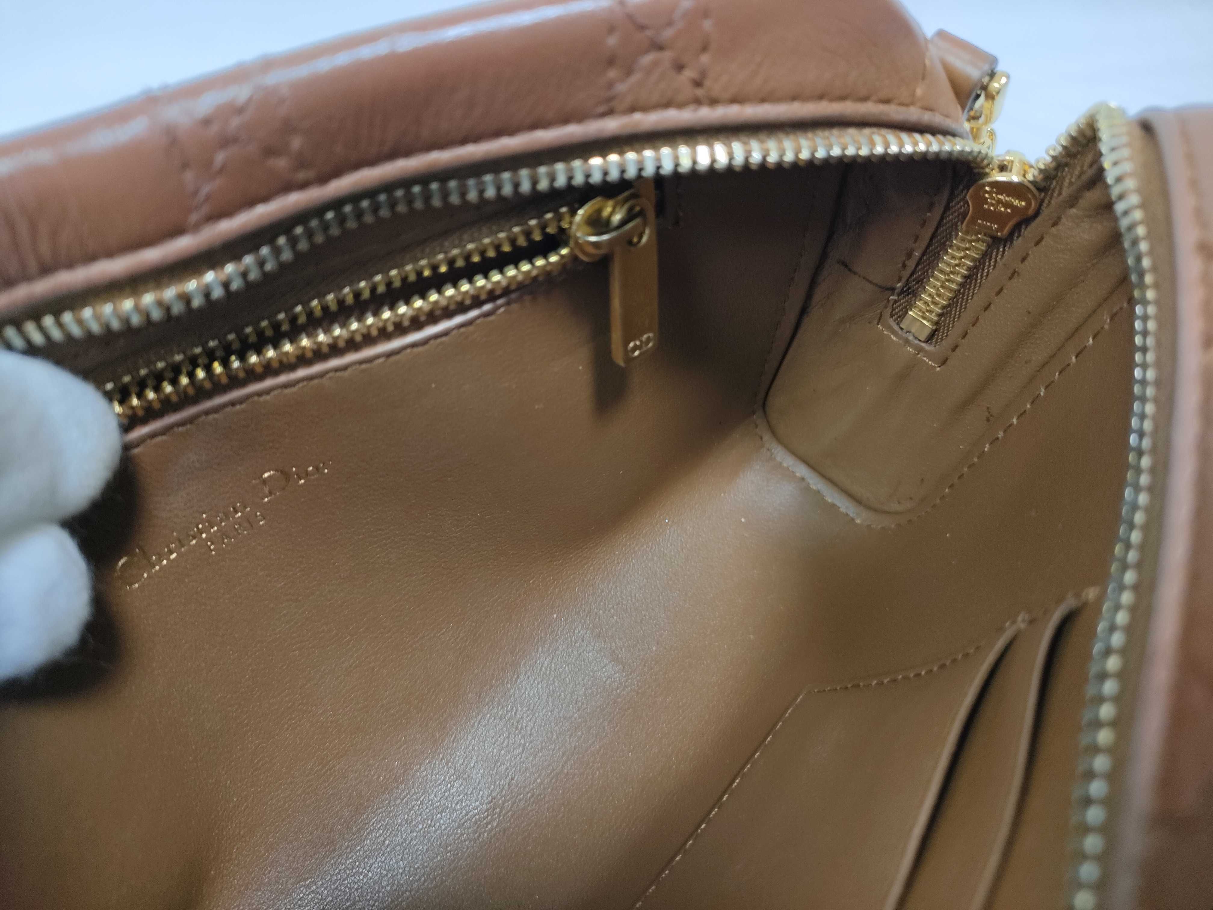 Calo Shoulder Bag — view 11
