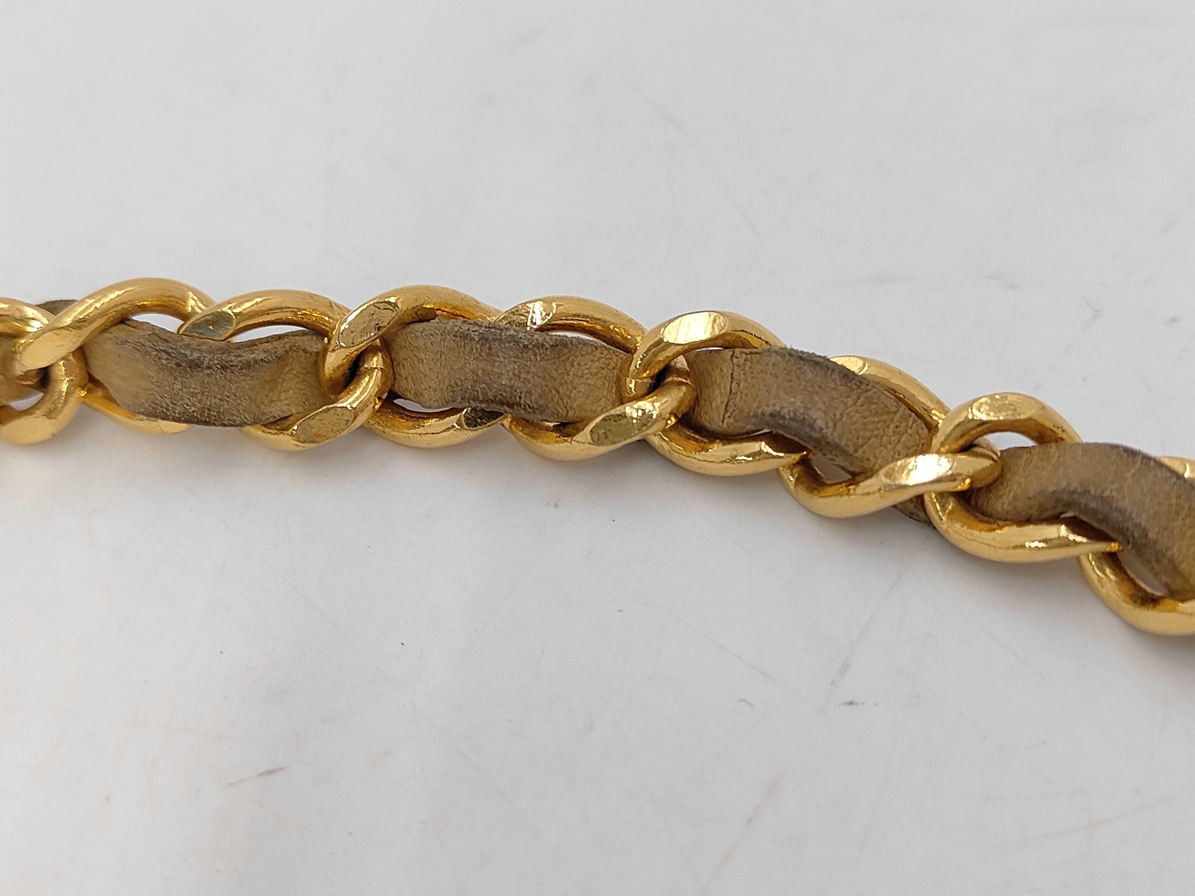 Chain Belt — view 3