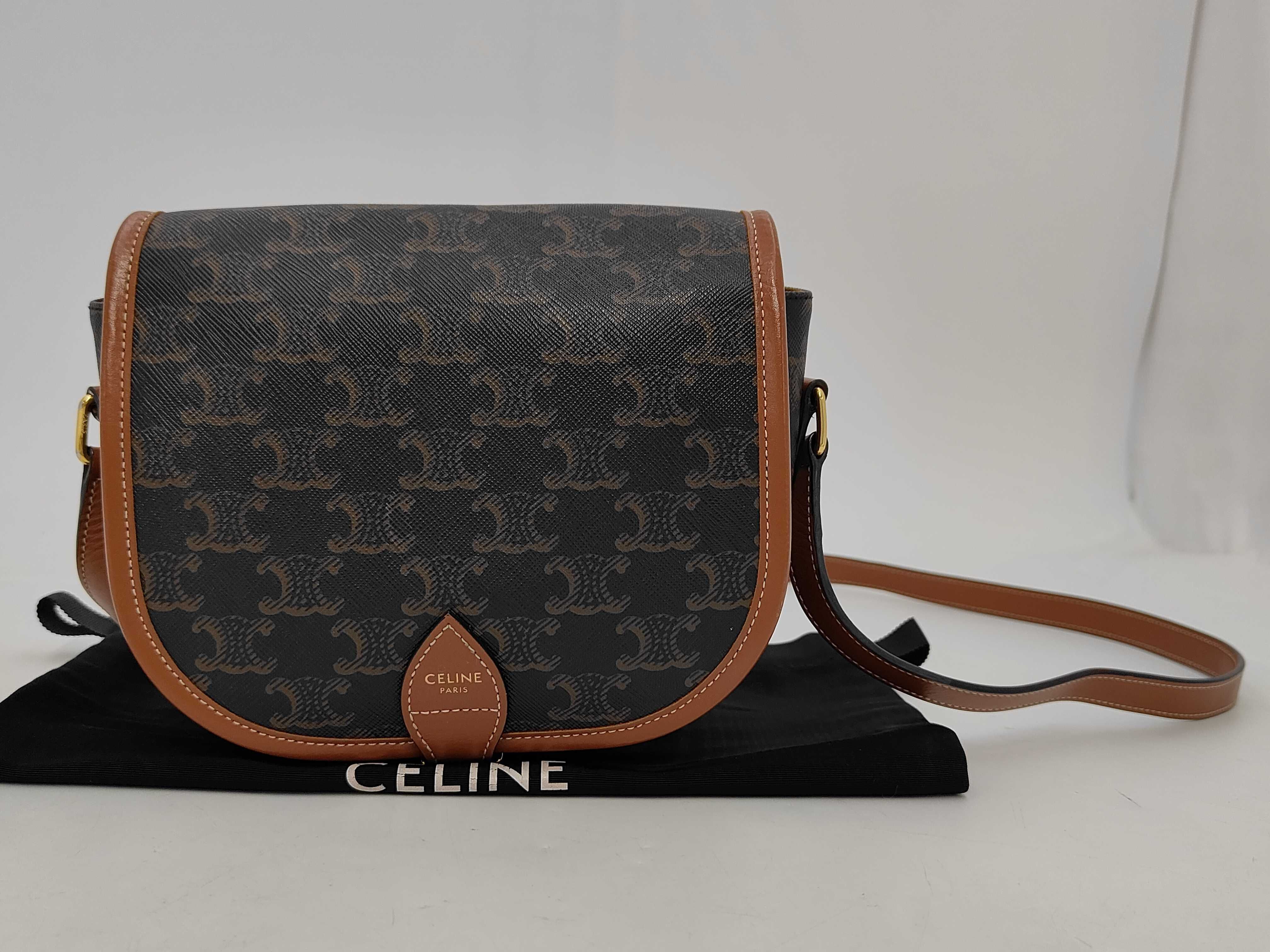 Triomphe Shoulder Bag