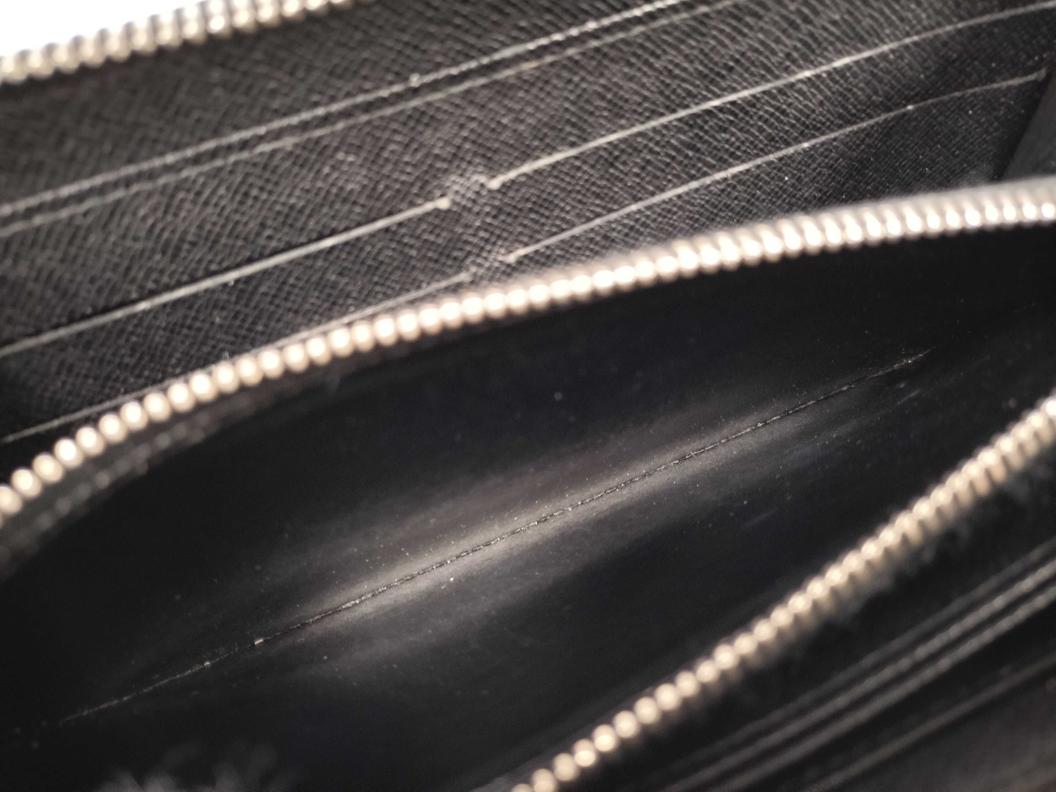 Vernis Louis Vuitton Zippy Wallet — view 12